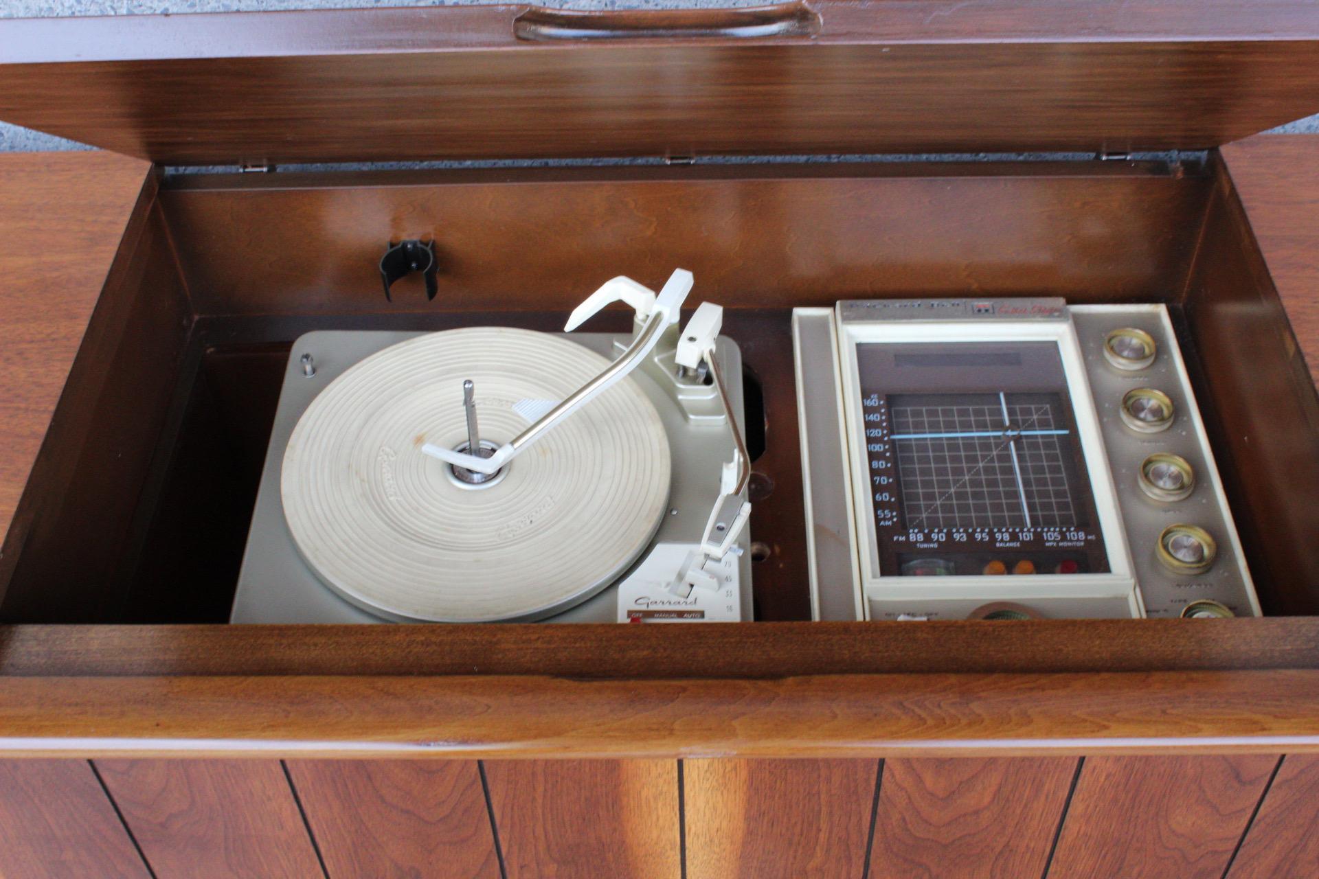 Packard Bell Mid-Century Modern Stereo Record Console 4