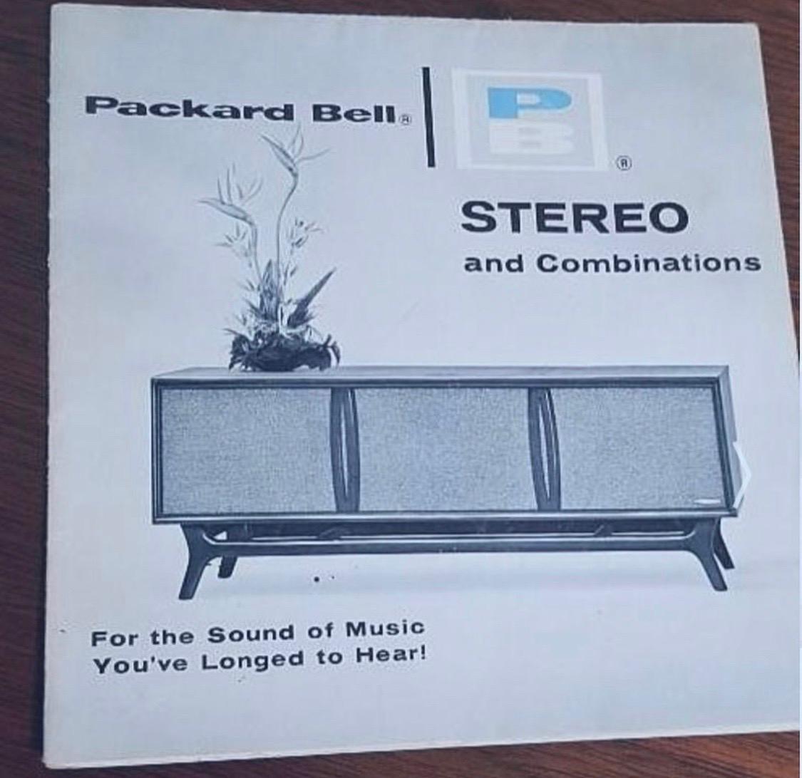 Mid-20th Century Packard Bell Mid-Century Modern Stereo Record Console