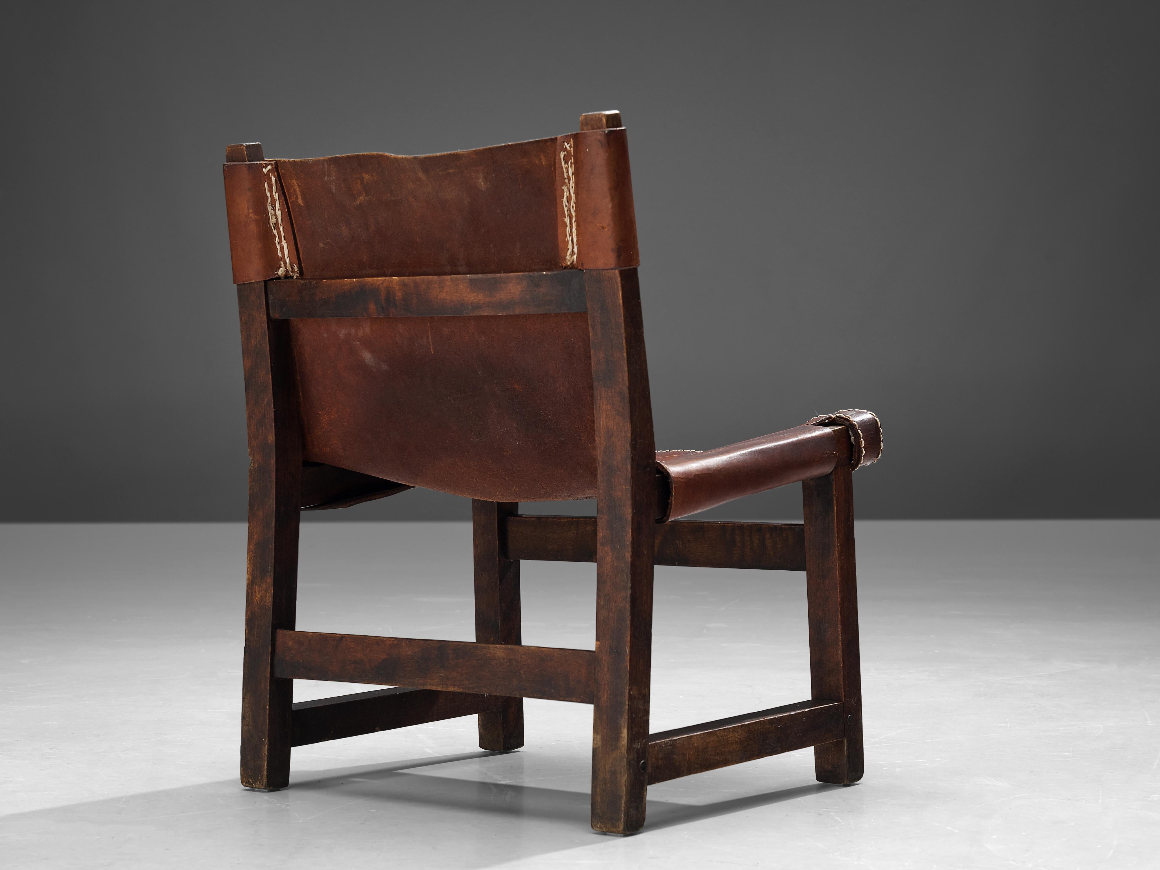 Paco Muñoz 'Riaza' Hunting Children's Chair in Walnut and Leather For Sale 2