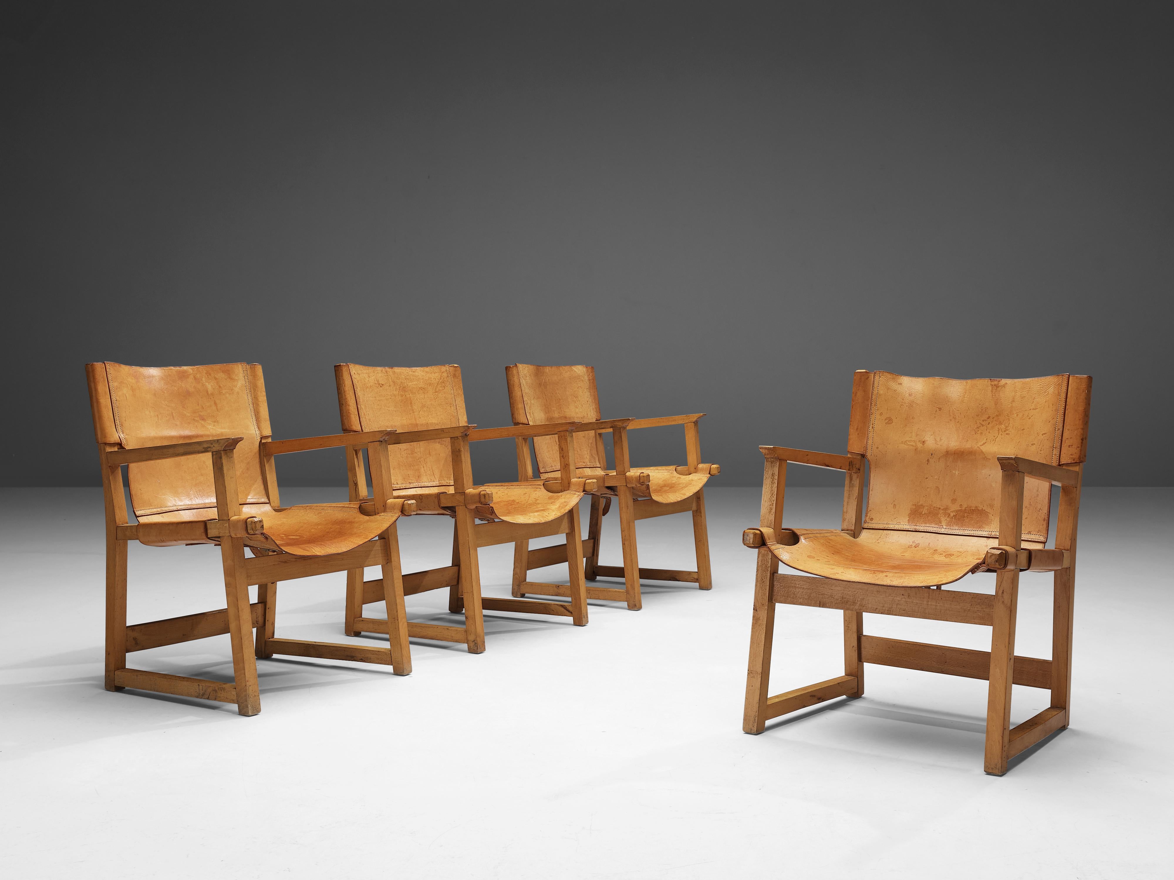 Milieu du XXe siècle Paco Muñoz Ensemble de quatre fauteuils Riaza en cuir en vente