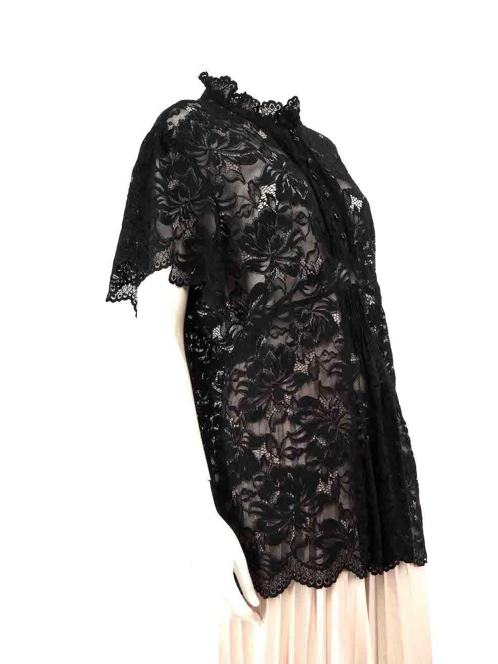 CONDITION is Very good. Hardly any visible wear to the top is evident on this used Paco Rabanne designer resale item.
 
 
 
 Details
 
 
 Black
 
 Lace
 
 Top
 
 Stretchy
 
 See through
 
 Mock neck
 
 Short sleeves
 
 Front buttoned fastening
 
 
