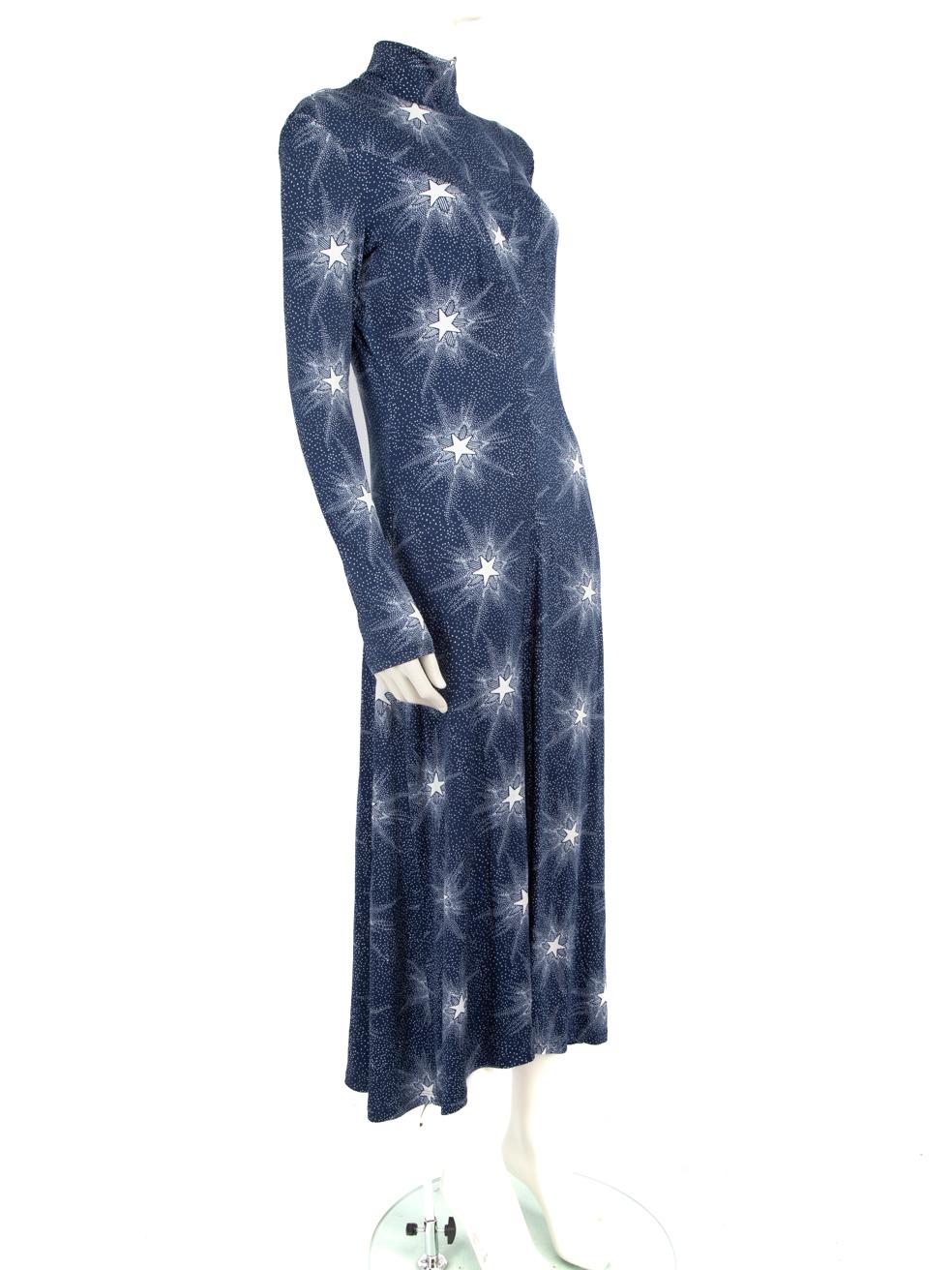 CONDITION is Never worn. No visible wear to the dress is evident on this new Paco Rabanne designer resale item.
 
 Details
 
 
 Blue
 
 Viscose
 
 Dress
 
 Figure hugging
 
 Maxi
 
 Open back detail
 
 Star print
 
 Long sleeves
 
 Back neck button