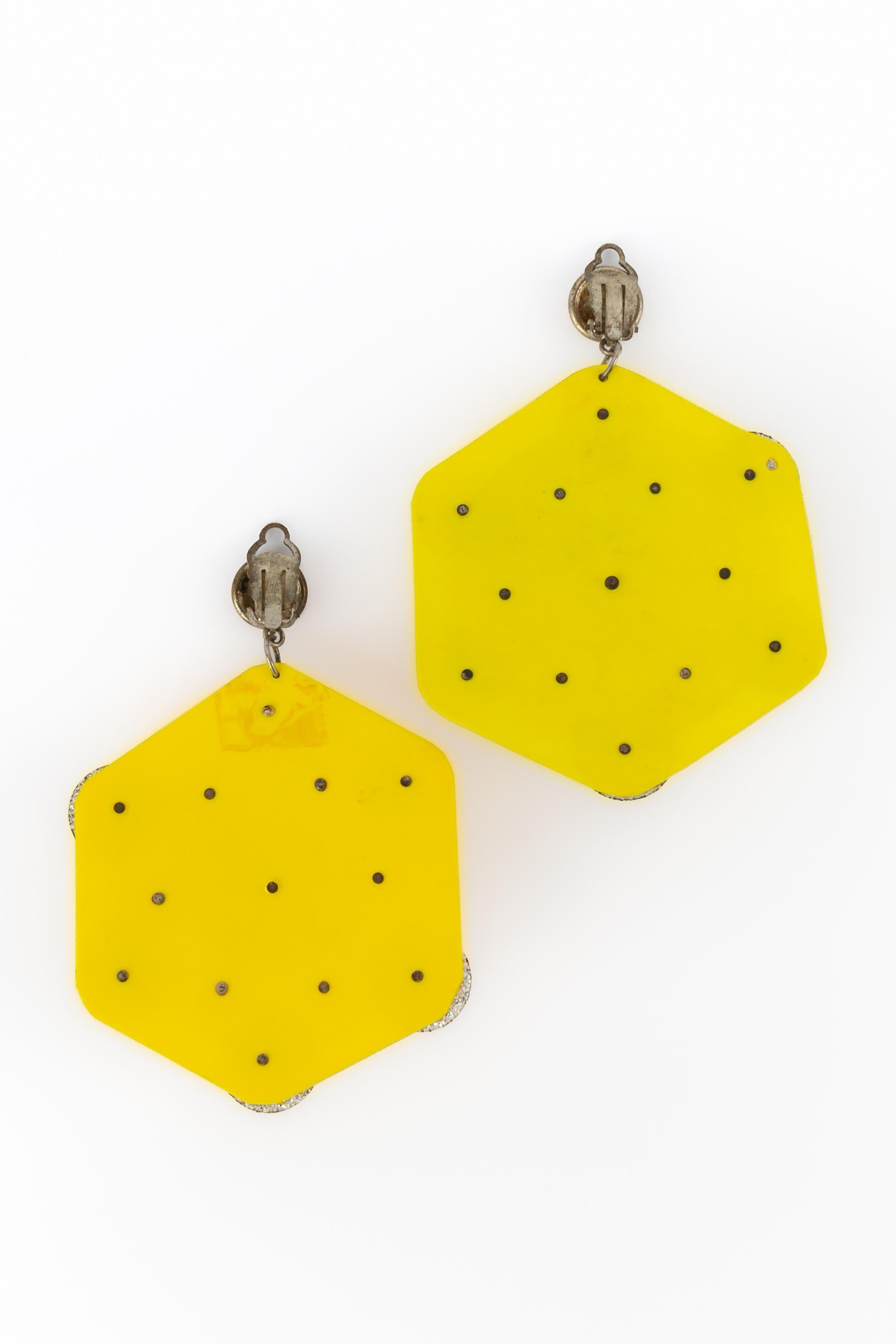 Women's Paco Rabanne earrings Haute Couture circa 1965/67 For Sale
