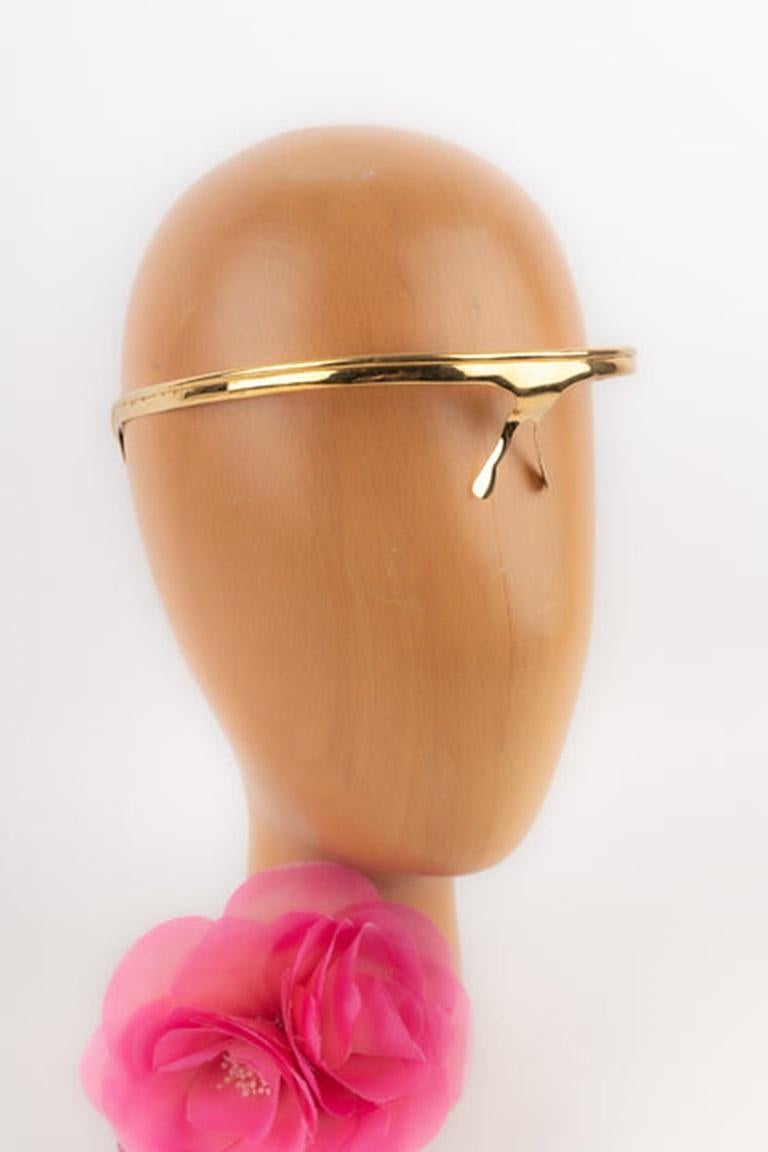 Paco Rabanne - Occhiali gioiello in metallo dorato. Non gioielli firmati da sfilate di moda.

Informazioni aggiuntive:
Condizioni: Ottime condizioni
Dimensioni: Lunghezza: 37 cm

Riferimento del venditore: ACC57