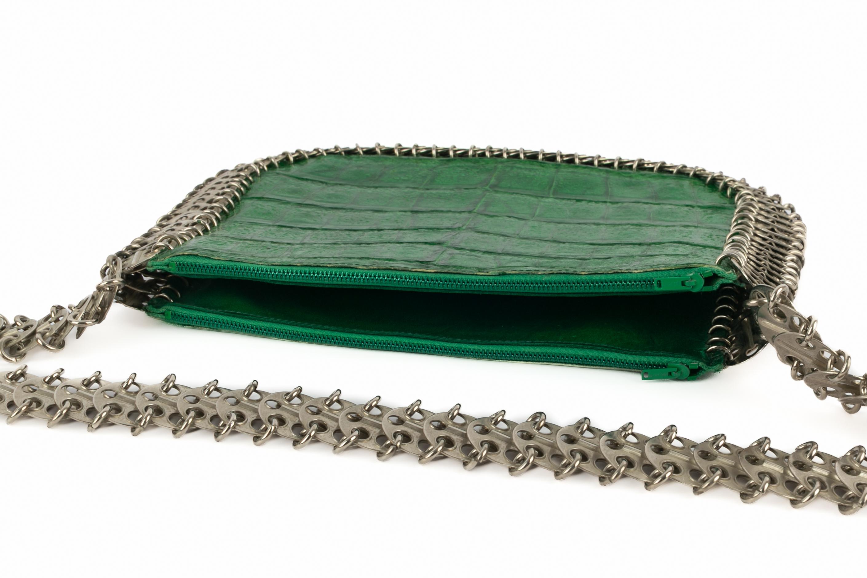 Paco Rabanne sac en cuir vert en vente 1