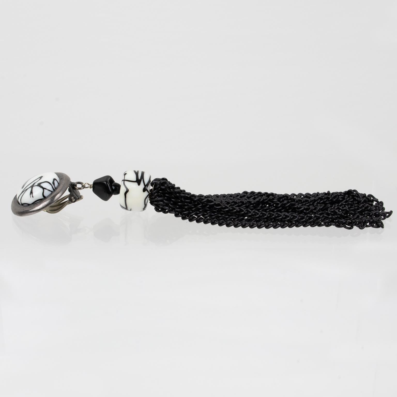 Women's or Men's Paco Rabanne Paris Futuristic Black and White Dangle Clip Earrings For Sale