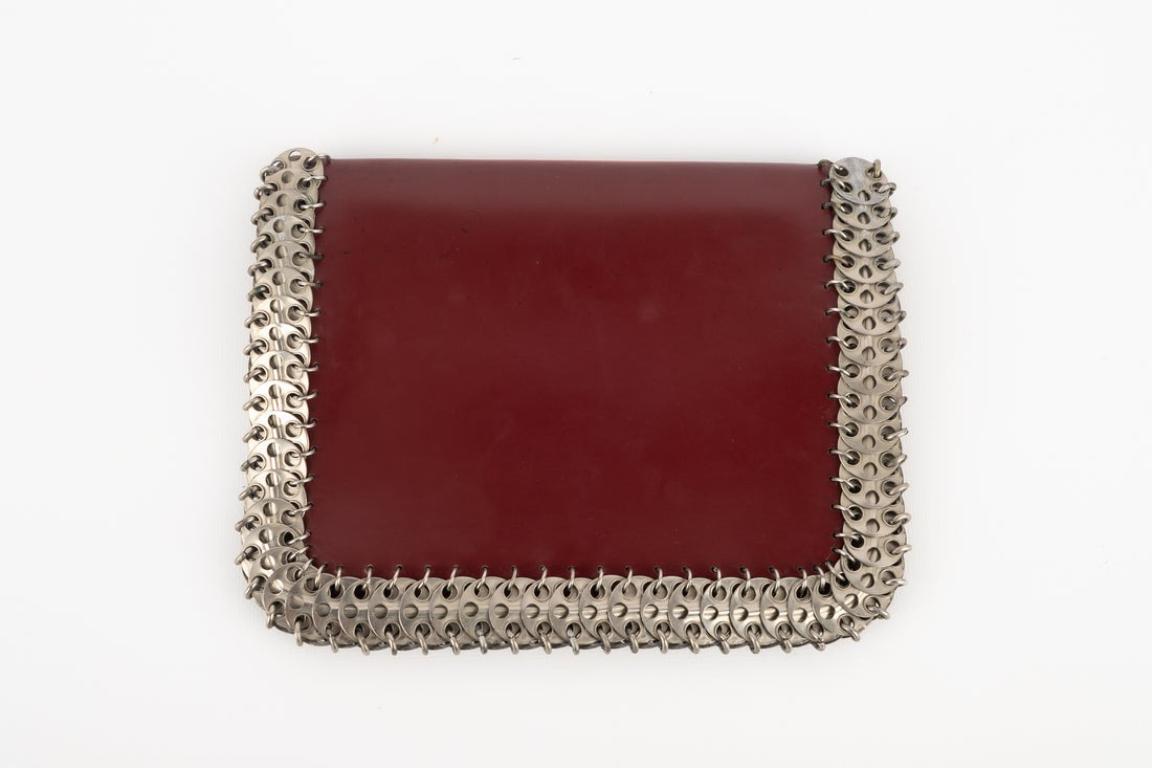 Paco Rabanne Bolso de cuero rojo con metal plateado, años 60 Marrón en venta