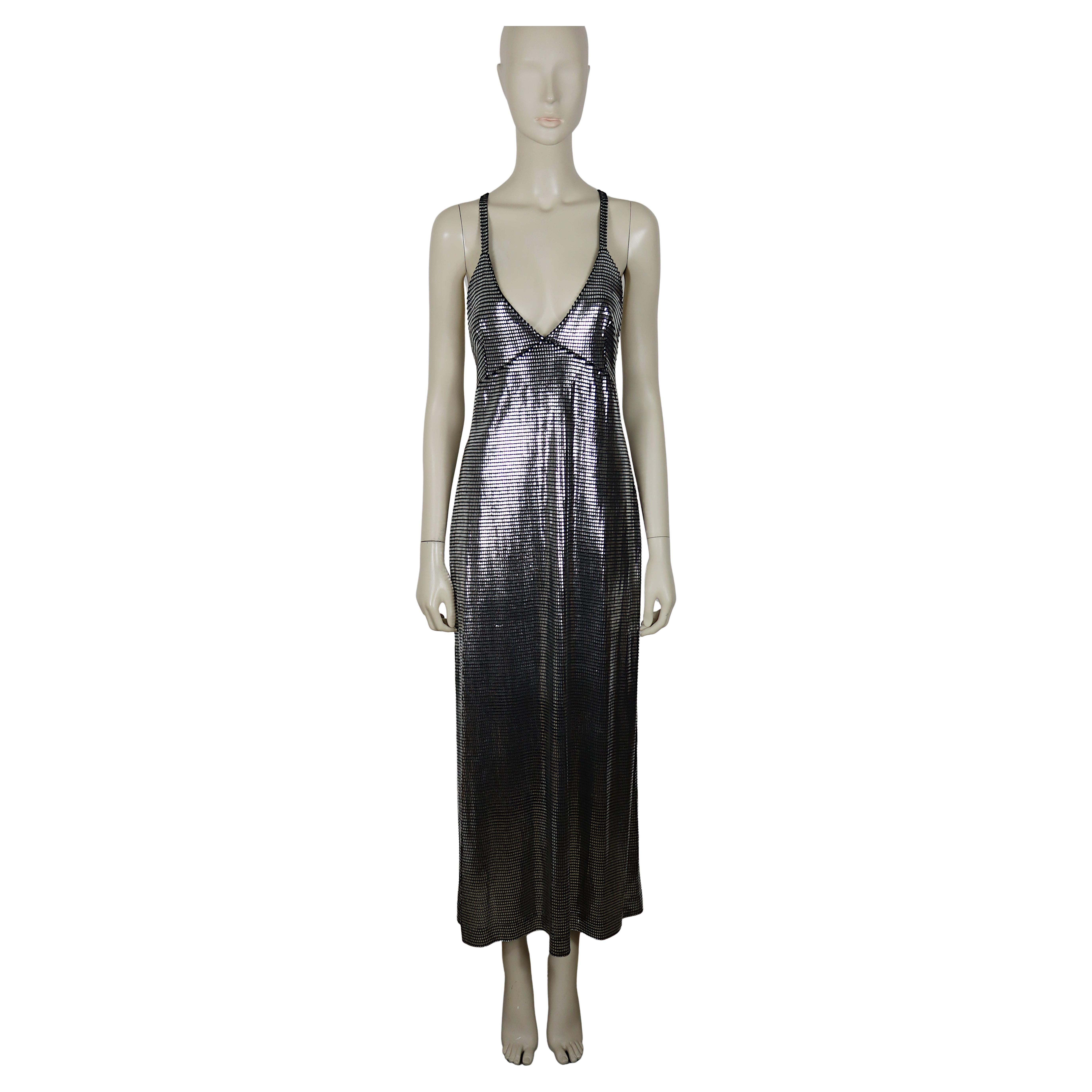 PACO RABANNE Silbernes Maxikleid mit Foliengitter im Angebot