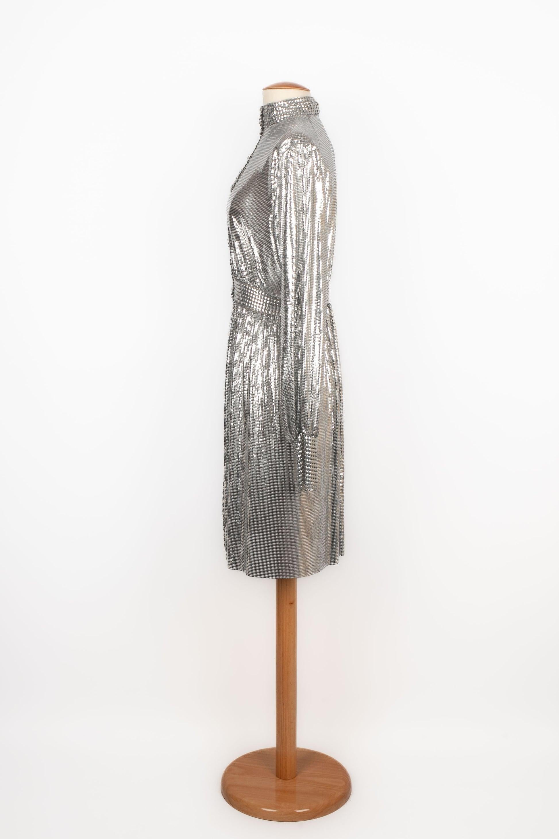 Paco Rabanne Silvery Metallic Mesh Dress In Excellent Condition For Sale In SAINT-OUEN-SUR-SEINE, FR