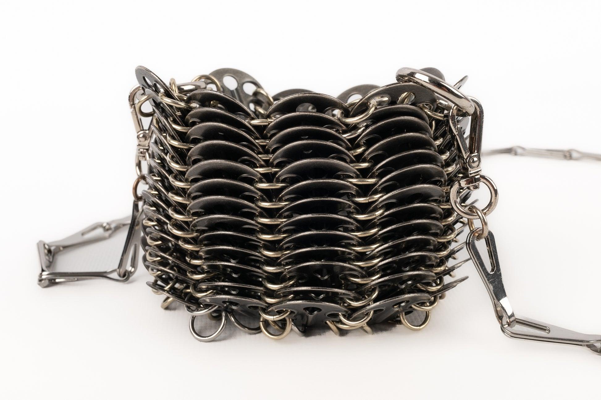 Paco Rabanne Silvery Metallic Pastille Bag In Excellent Condition For Sale In SAINT-OUEN-SUR-SEINE, FR