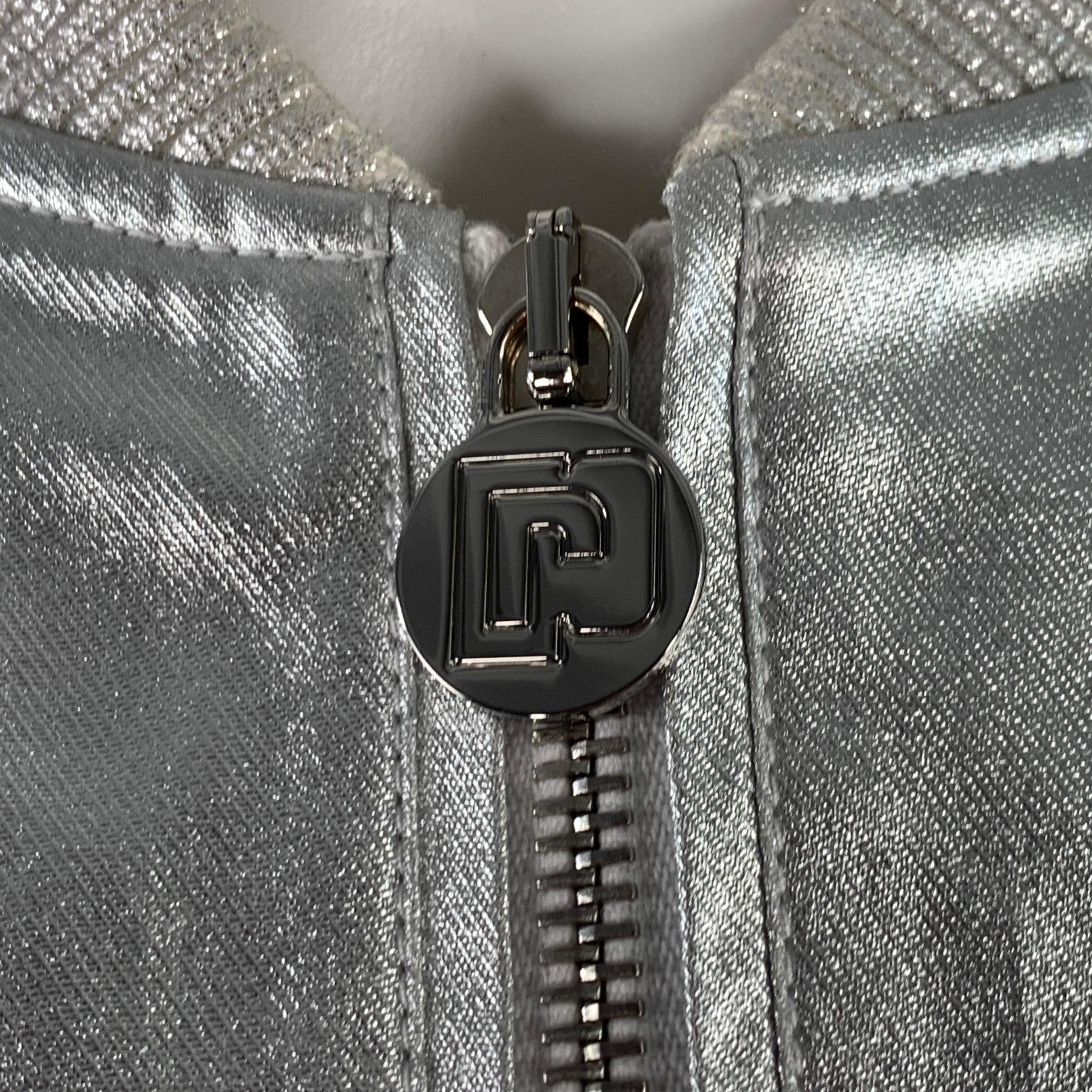PACO RABANNE bomber jacket
in a shimmery silver tone viscose fabric featuring two hidden slip pockets, and zip up closure. Made in Portugal.Very Good Pre-Owned Condition.
 Minor marks and signs of wear. 

Marked:   38 

Measurements: 
 
Shoulder: