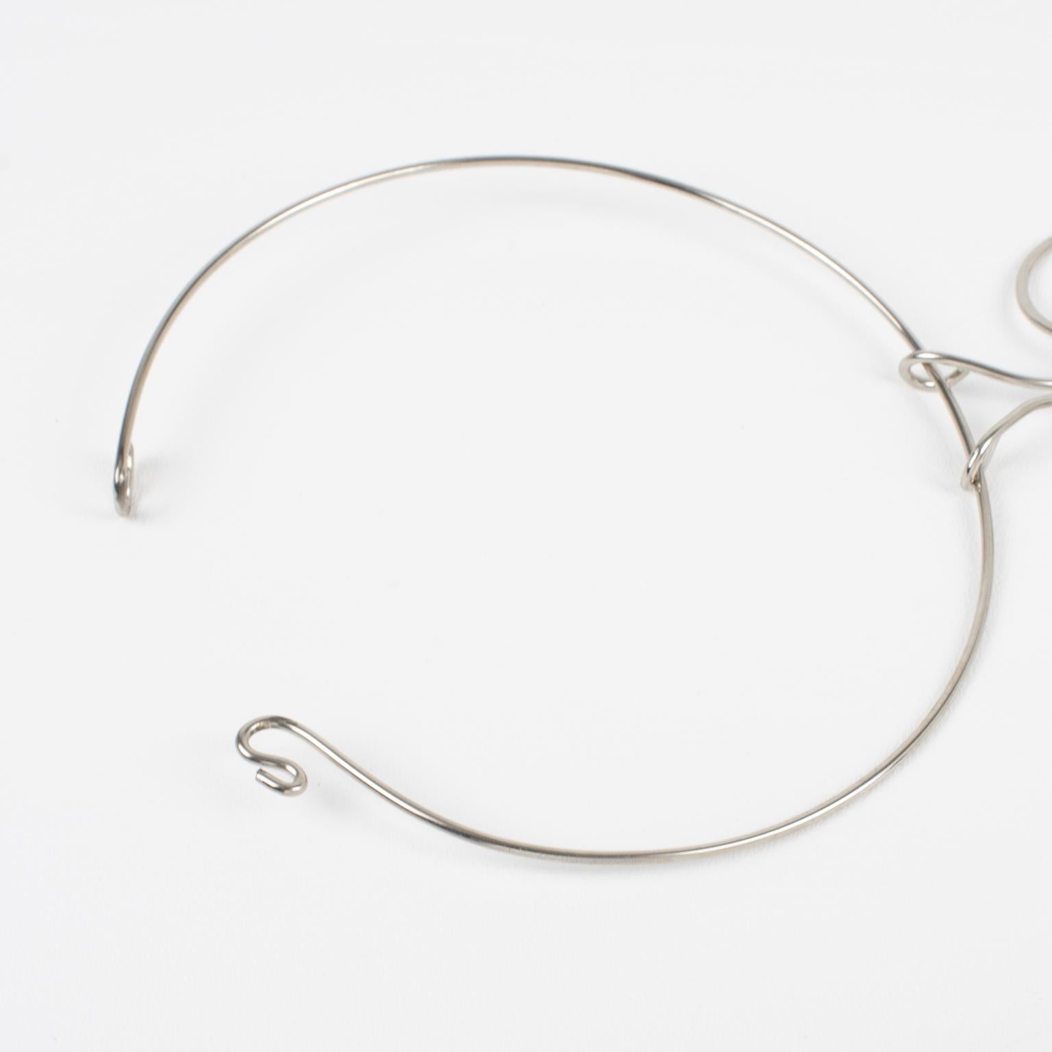 Paco Rabanne Collier en fil de fer chromé de l'ère spatiale en vente 5