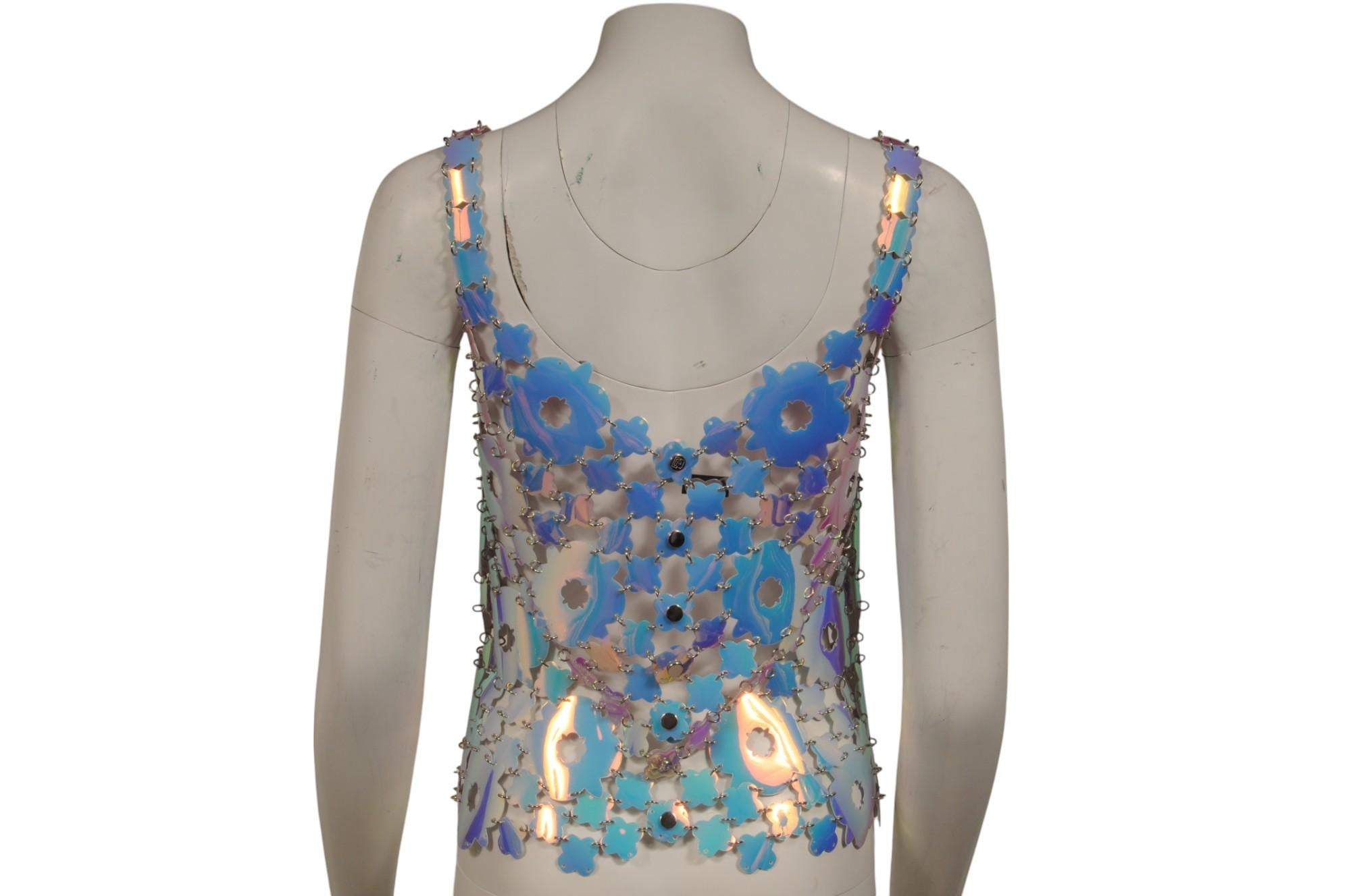 Grigio Paco Rabanne Donna Daisy Chain Link Top FR 36 US Small Blue Iridiscent Chainmail in vendita