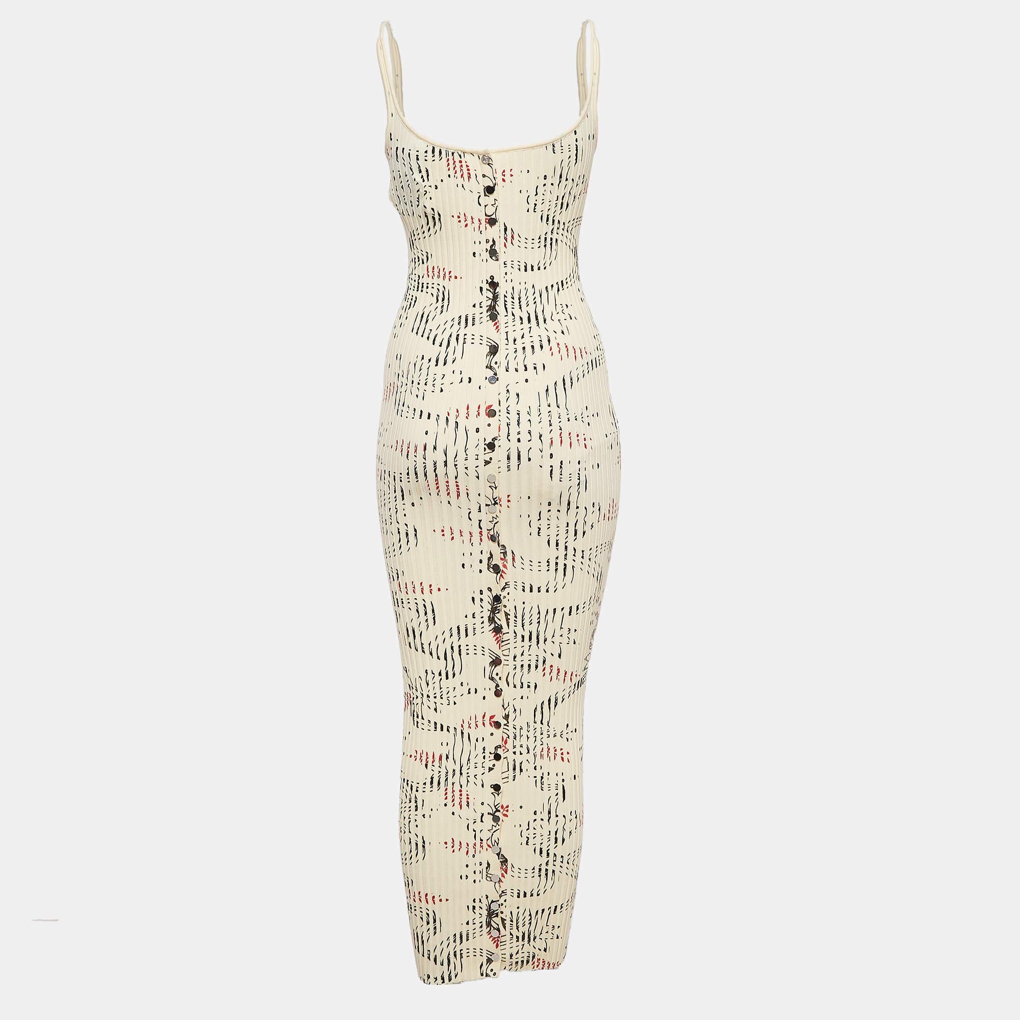 Effortlessly made into a chic design this Paco Rabbane midi dress is easy to wear and easy to accessorize. Tailored beautifully the dress is sure to remain a favorite season after season.