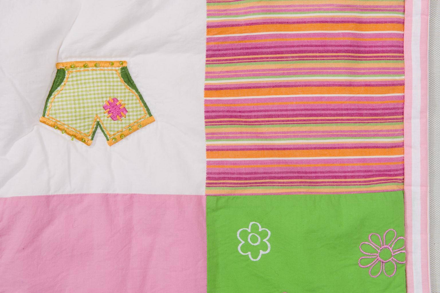 Gepolsterte bestickte Decke Quilt Patchwork für Baby Mädchen (Baumwolle) im Angebot