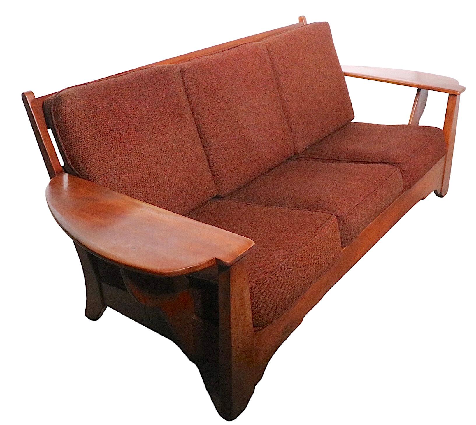 Paddle Arm Cushman Colonial Creations Sofa designed by Herman de Vries 1940s/50s 4
