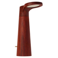 Padouk, Lampe de Studio par Isato Prugger