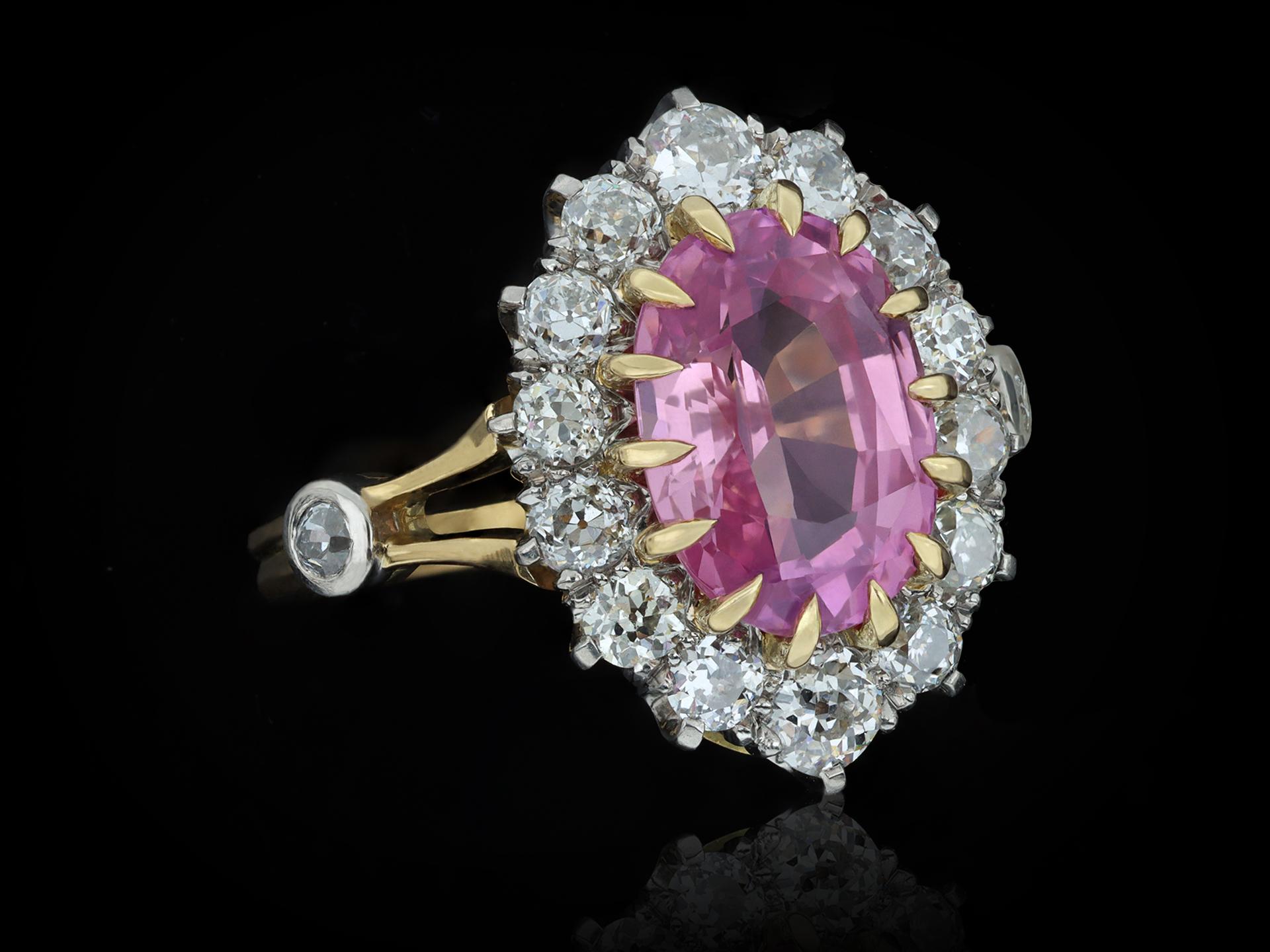Padparadscha and diamond coronet cluster ring, circa 1910. In Good Condition For Sale In London, GB