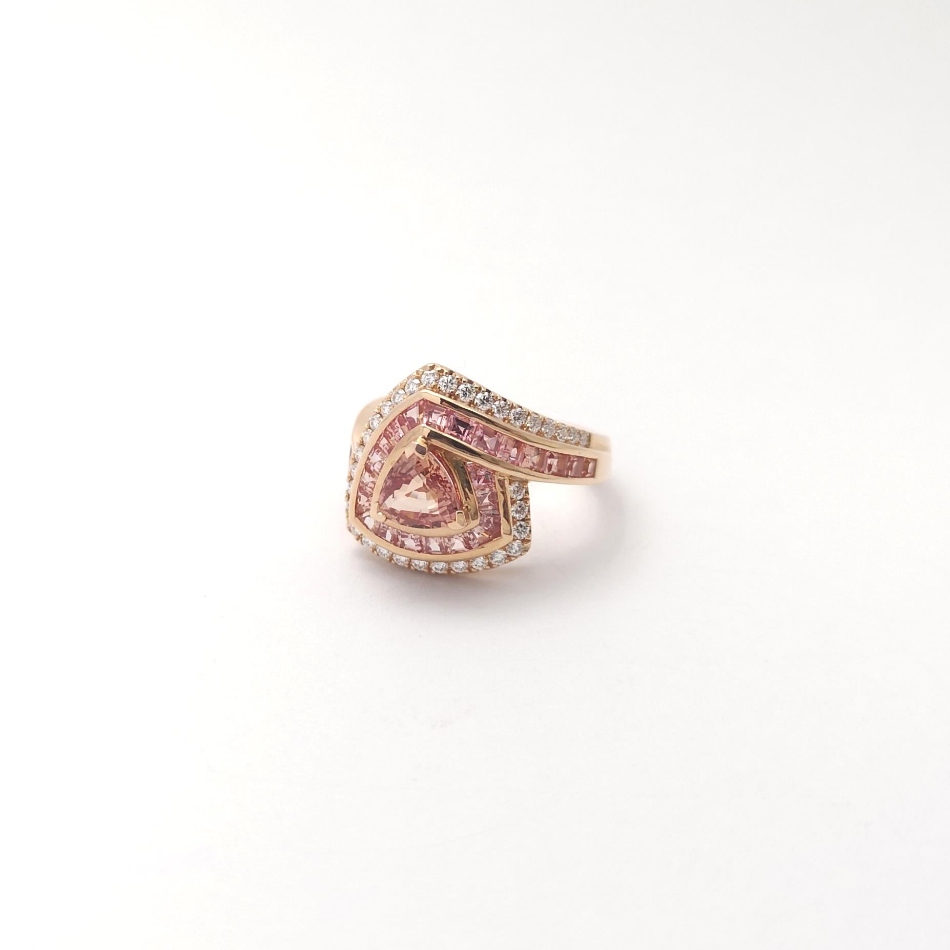 Anello Padparadscha, zaffiro rosa e diamante con montatura in oro rosa 18 carati in vendita 2