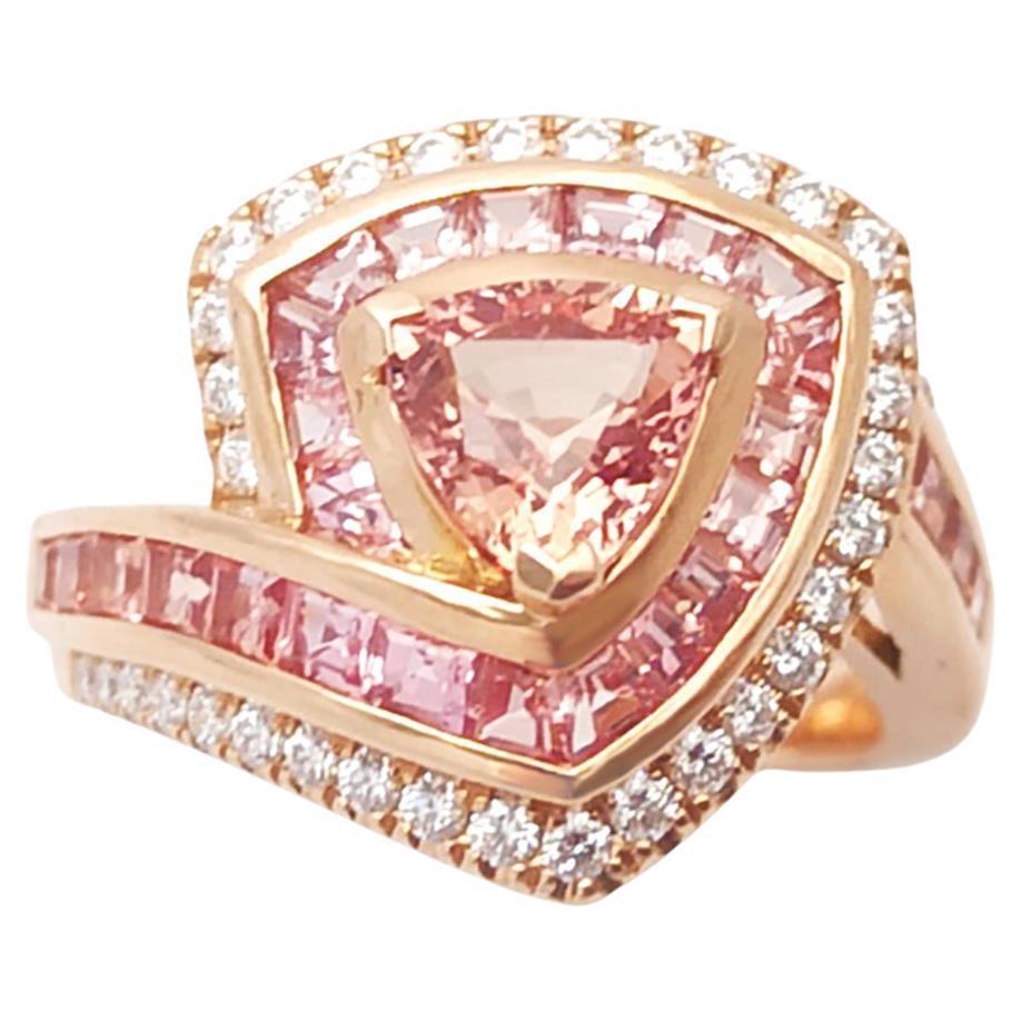Anello Padparadscha, zaffiro rosa e diamante con montatura in oro rosa 18 carati in vendita