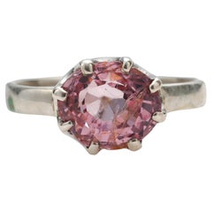 Retro Padparadscha Sapphire-Colored No-Heat Spinel Ring