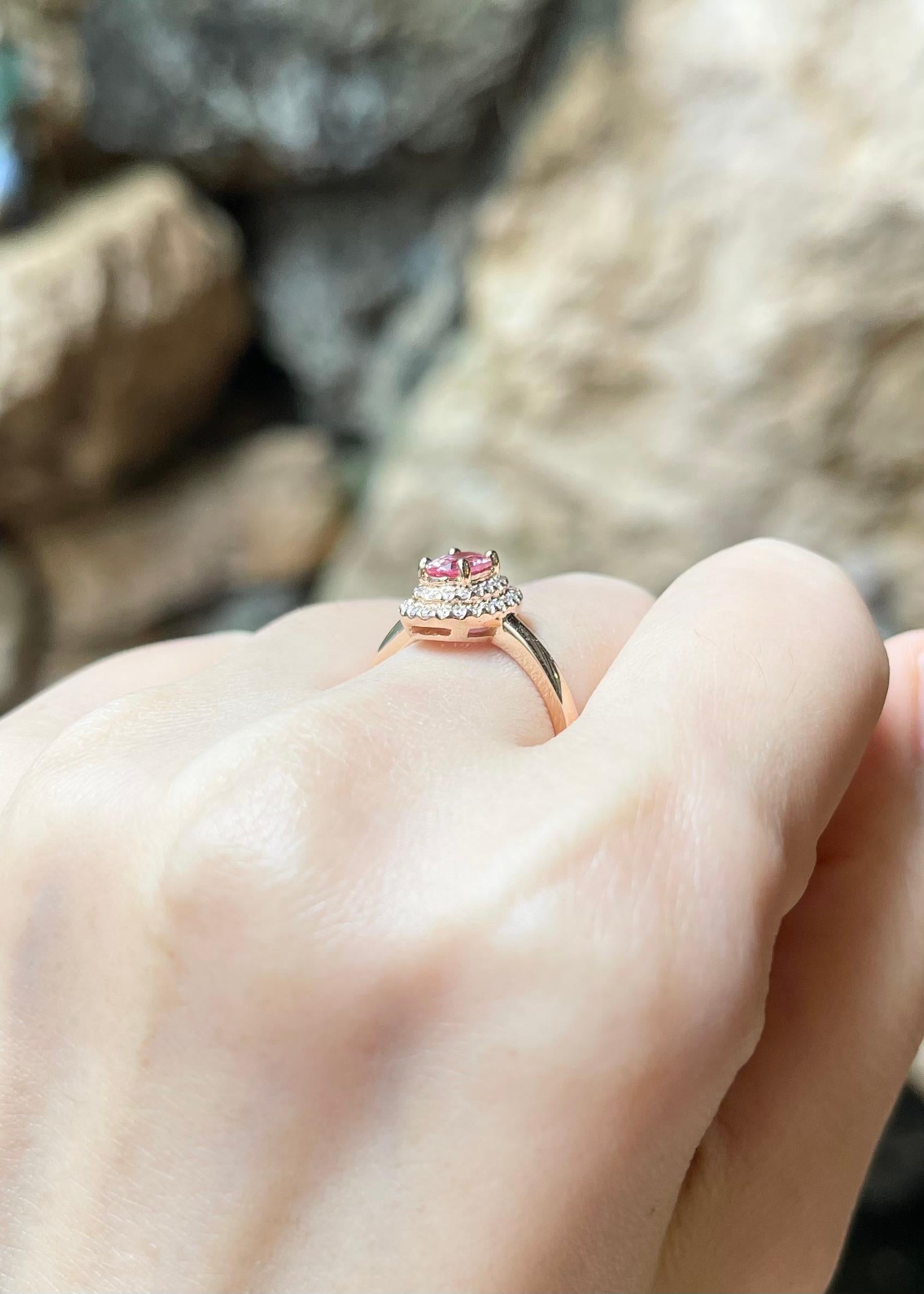 Women's Padparadscha with Diamond Ring set in 18K Rose Gold Settings For Sale