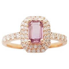 Padparadscha with Diamond Ring set in 18K Rose Gold Settings
