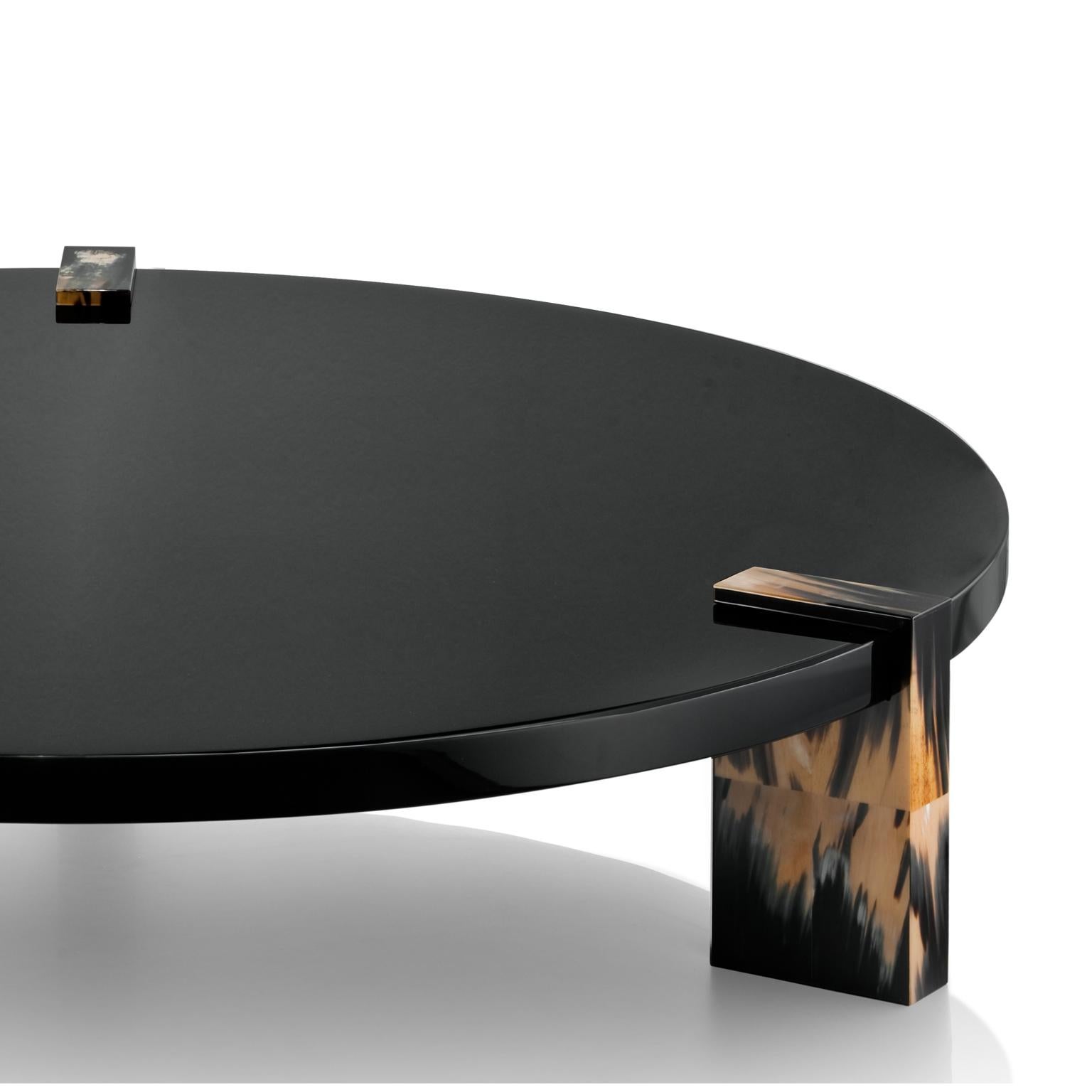 Paestum Coffee Table in Lacquered Wood with Legs in Corno Italiano, Mod. 1502 For Sale 2