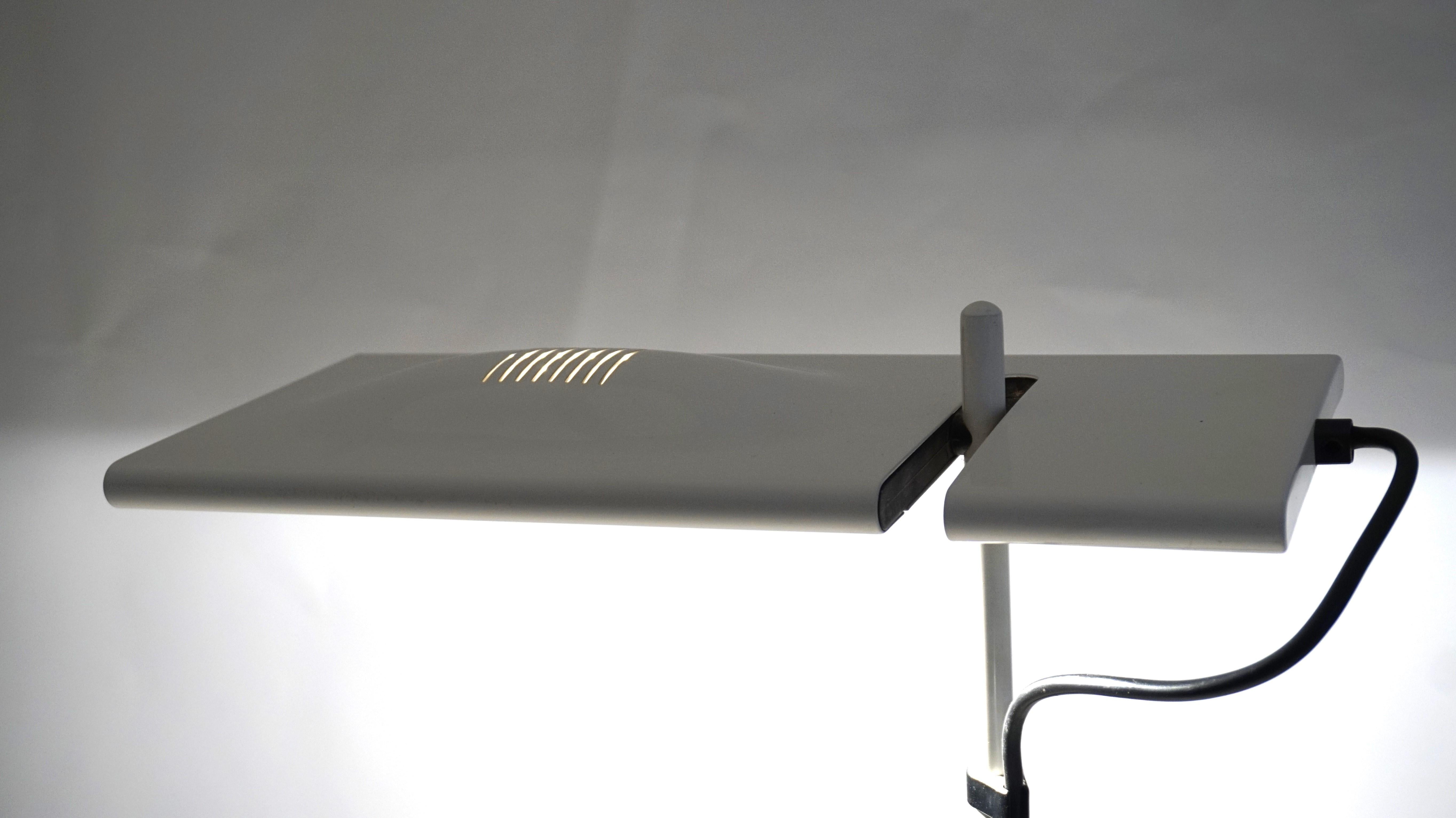 Lámpara de pie PAF Duna de Mario Barbaglia and Marco Colombo, 1980 finales del siglo XX en venta