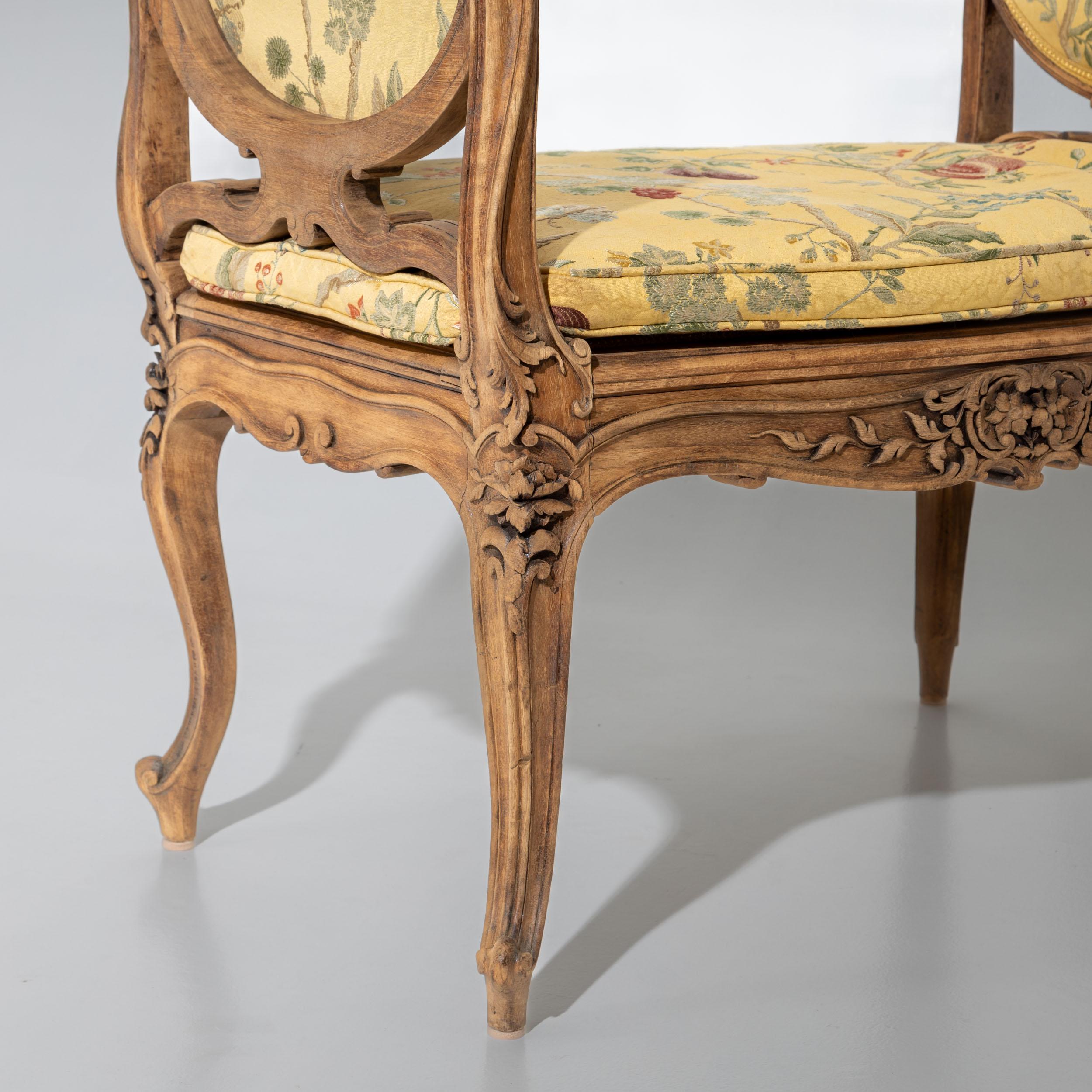 Fabric Page Bench in Louis XV Style, 20th Century For Sale