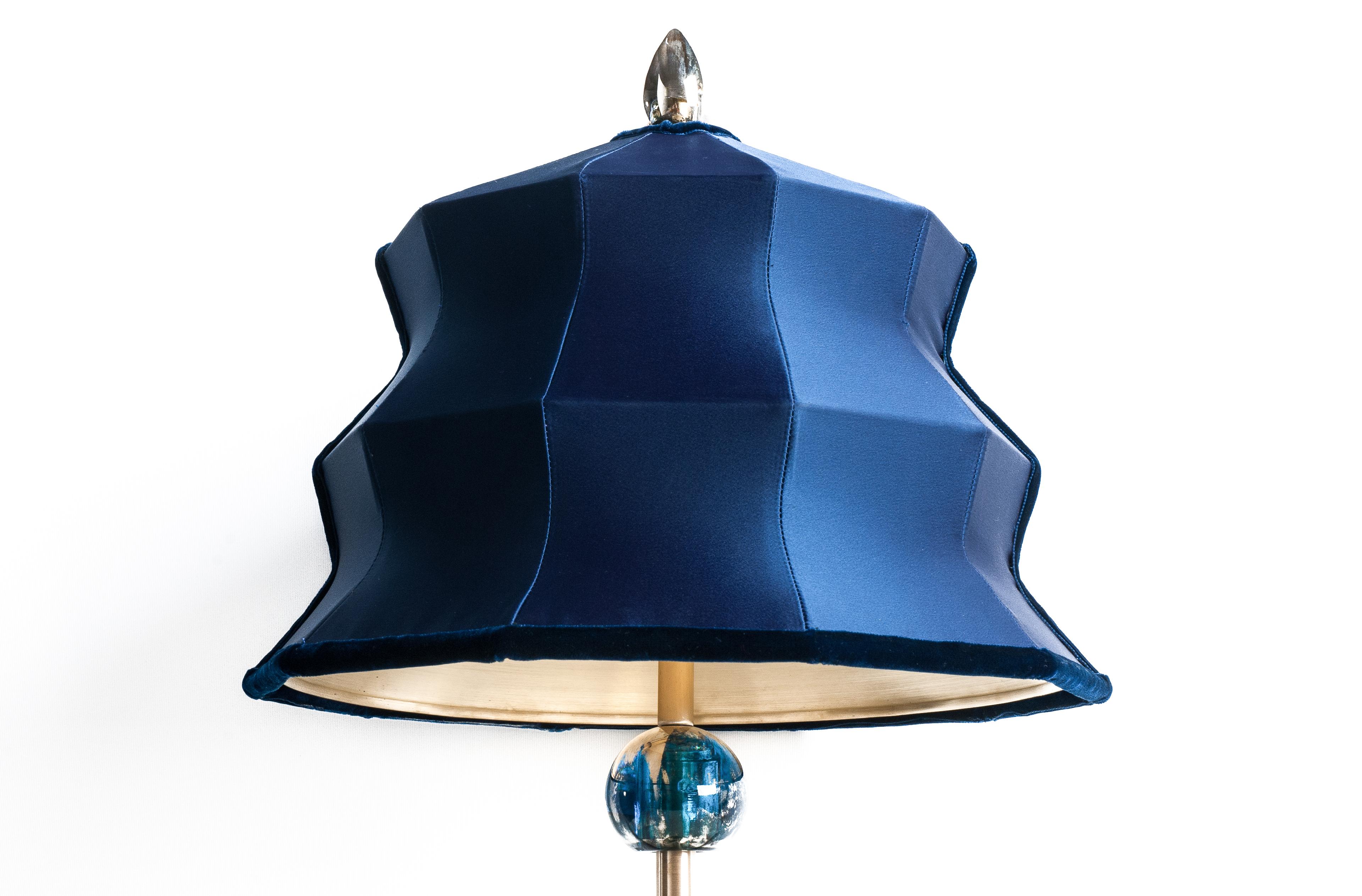 “Pagoda” Contemporary Table Lamp, Blue China Satin Silk, Silvered Crystal In New Condition In Pietrasanta, IT
