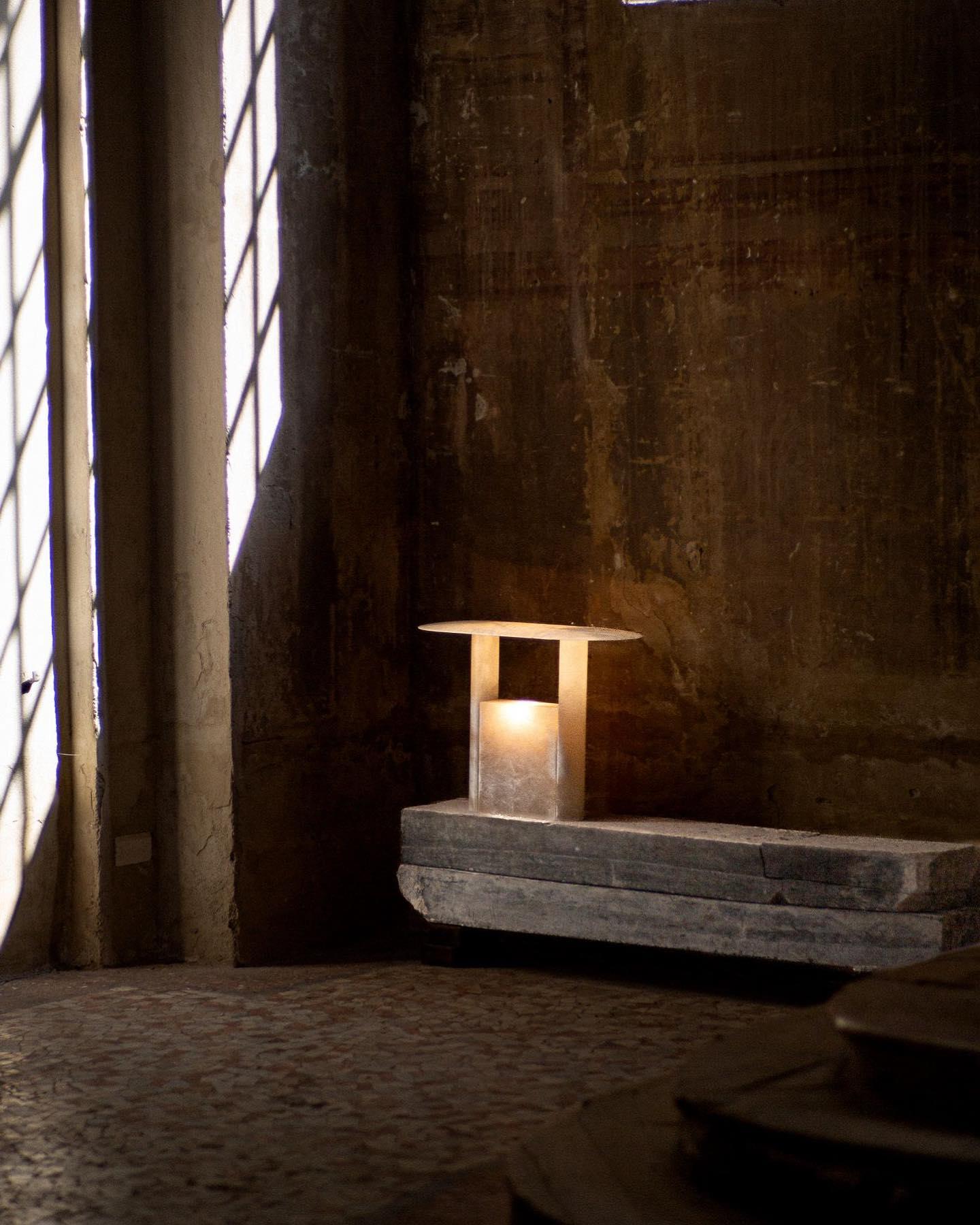 Lampe pagode d'Henry Wilson Neuf - En vente à Geneve, CH