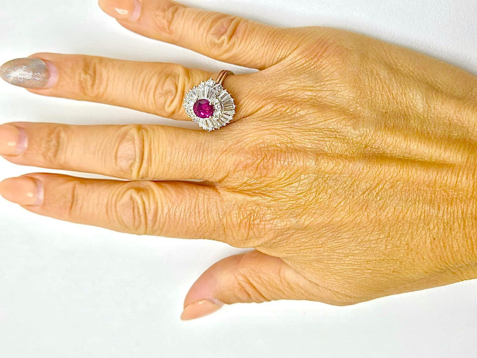 Pagoda Ring with Rare 1.80 ct Natural Burmese Ruby and 3 ct Diamond Double Halo in vendita 2