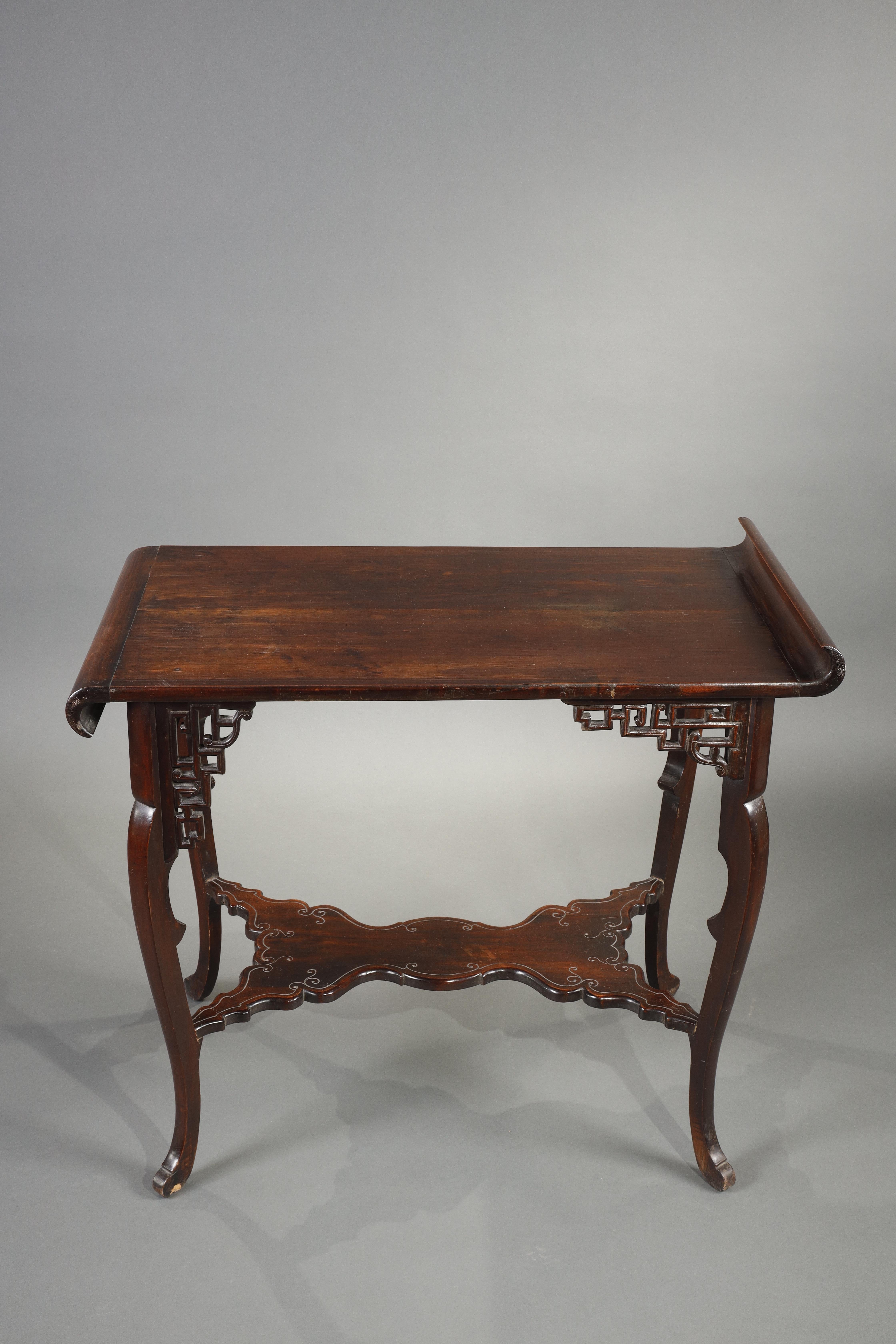 Français Table pagode, attribuée à G. Viardot, France, vers 1880 en vente