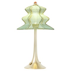 "Pagodina" Lámpara de sobremesa contemporánea inalámbrica, color jade, cristal plateado