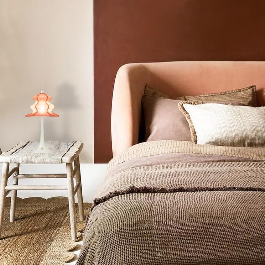 Lampada da tavolo contemporanea senza fili 