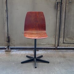 Pagwood School Chair