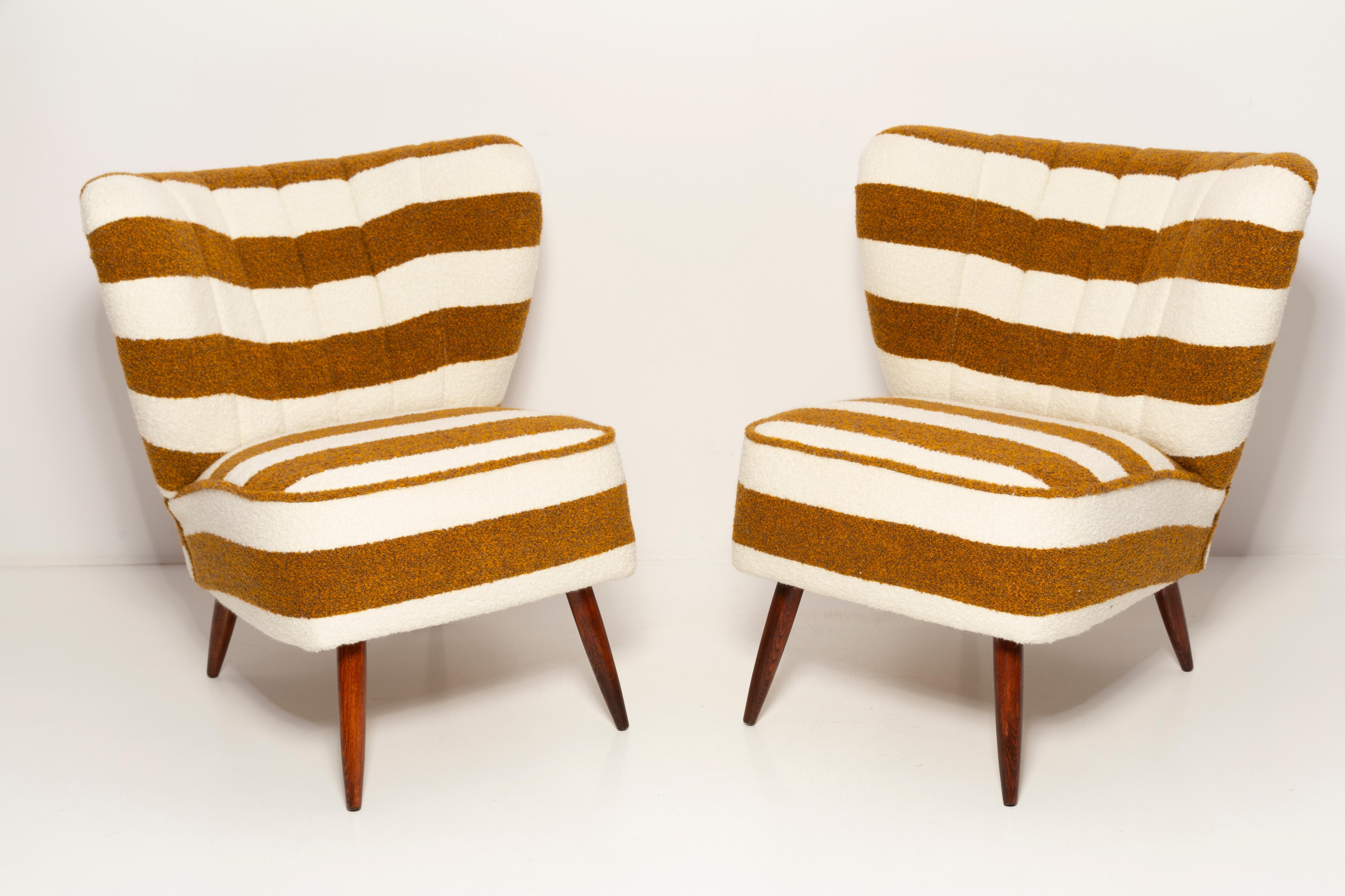 Mid-Century Modern Pai of Mid Century White and Mustard Boucle Club Armchairs, Europe, 1960s For Sale