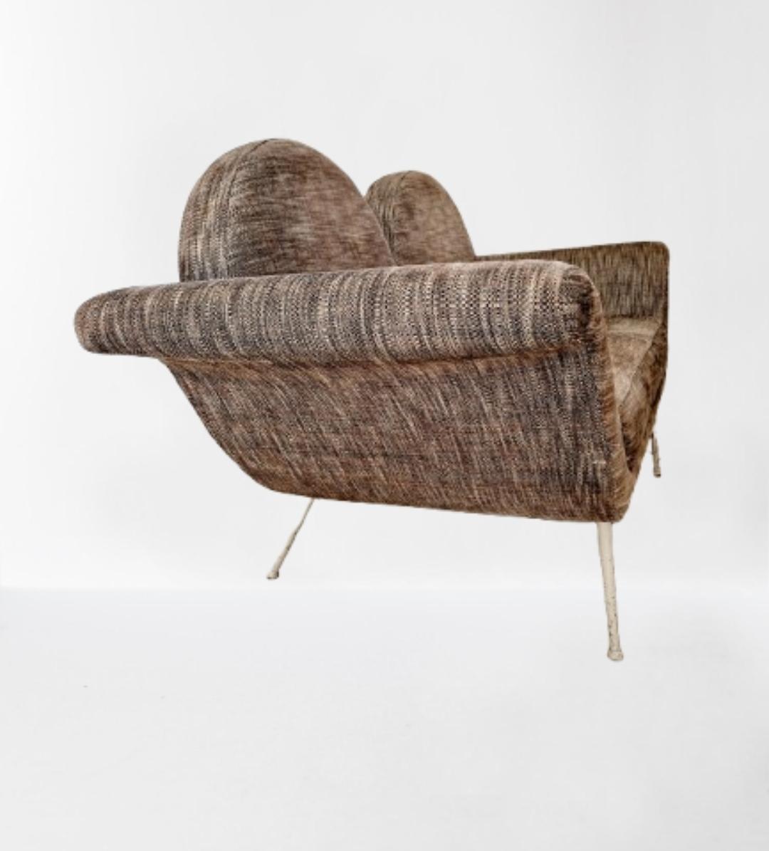 Coton Paid of Italian Gondola Sofas in the Manner of Salotti Ambrogi en vente