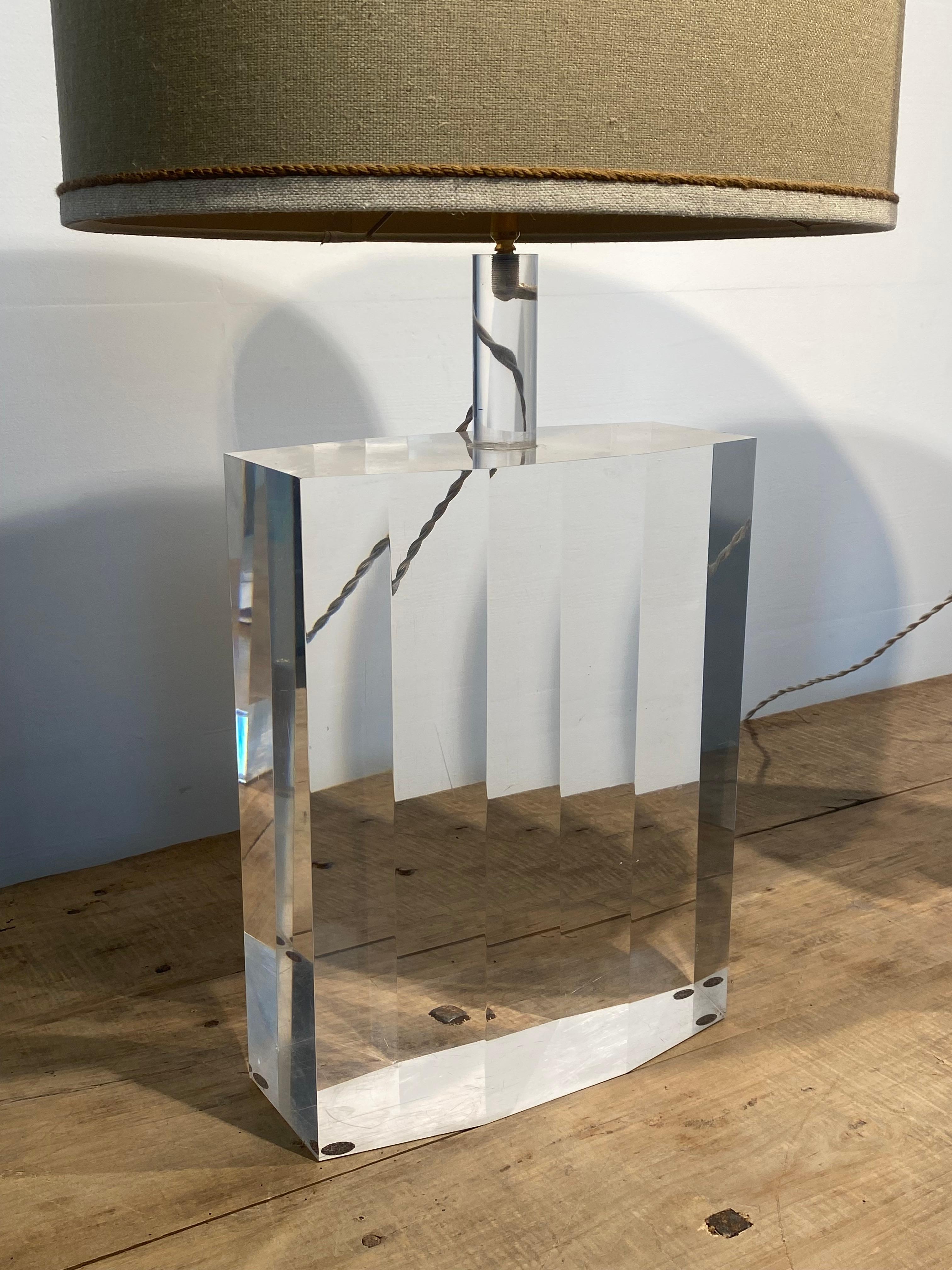 Paid of Vintage Plexi table Lamps For Sale 1