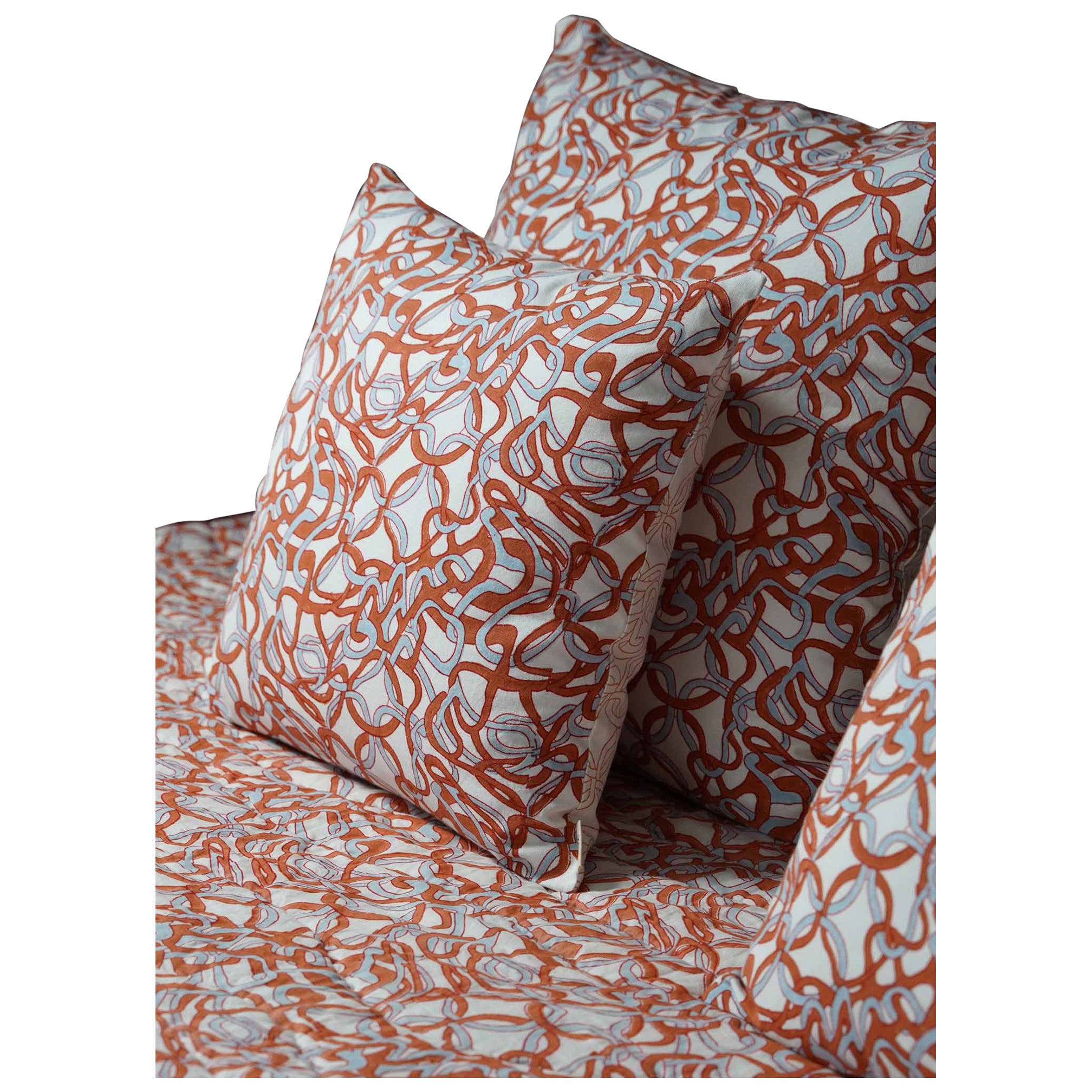 Funda de Cojín Paigah Naranja y Azul 18 "x18", Viya By Vikram Goya en venta