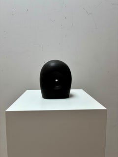 « Non-Dual Black Squat » : sculpture abstraite en céramique, années 2010, neuve, 9,5 x 8,5 x 5,25