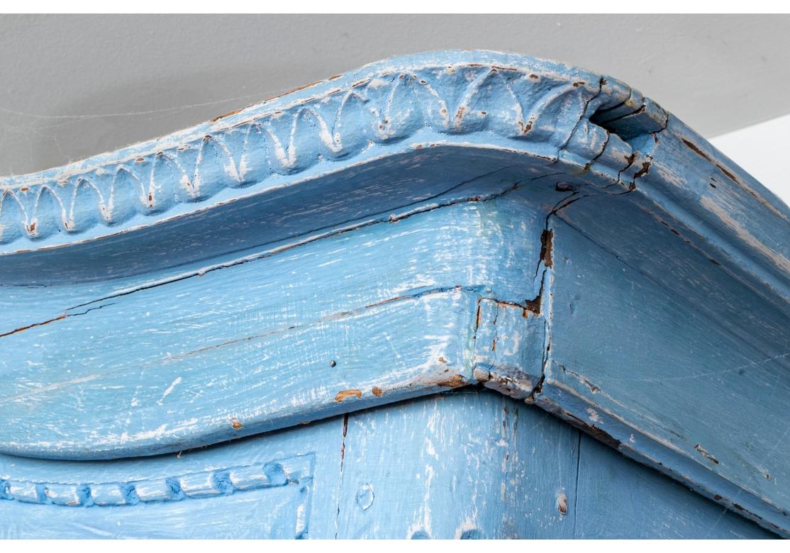Paint Decorated 19th Century French Blue Armoire For Sale 4
