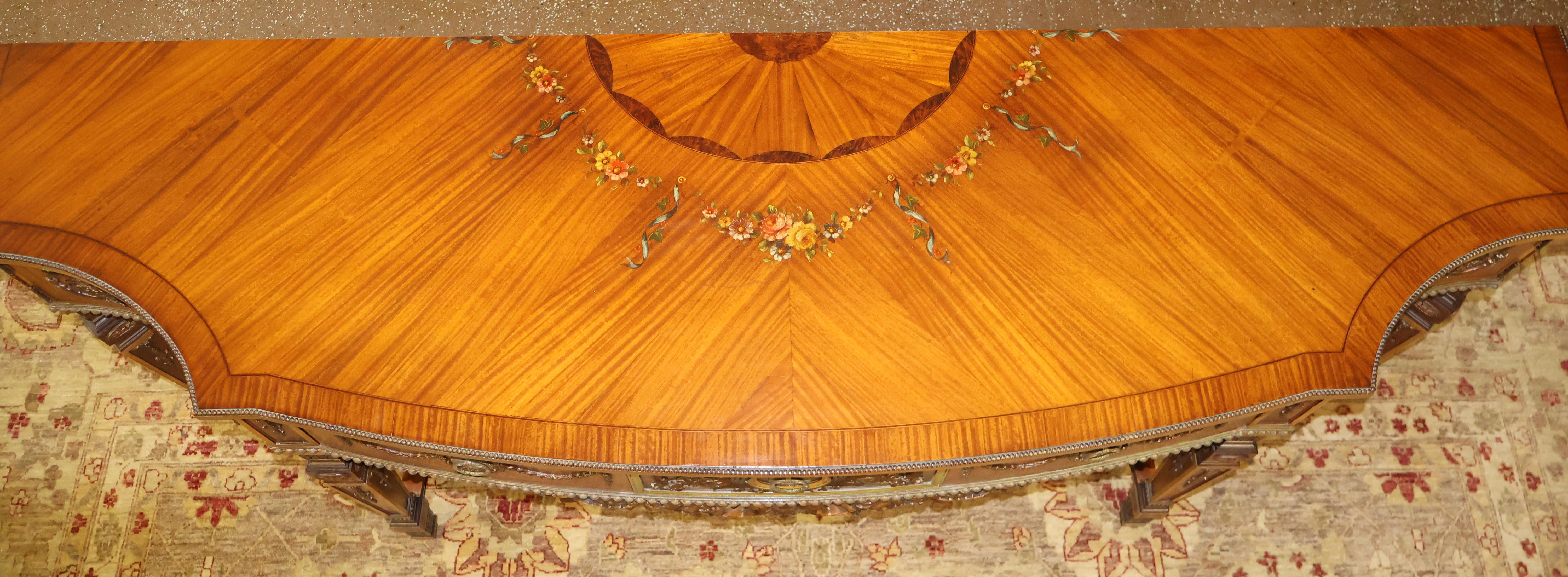 Credenza buffet server in stile Adams, decorata a vernice, con radica e legno satinato in vendita 6