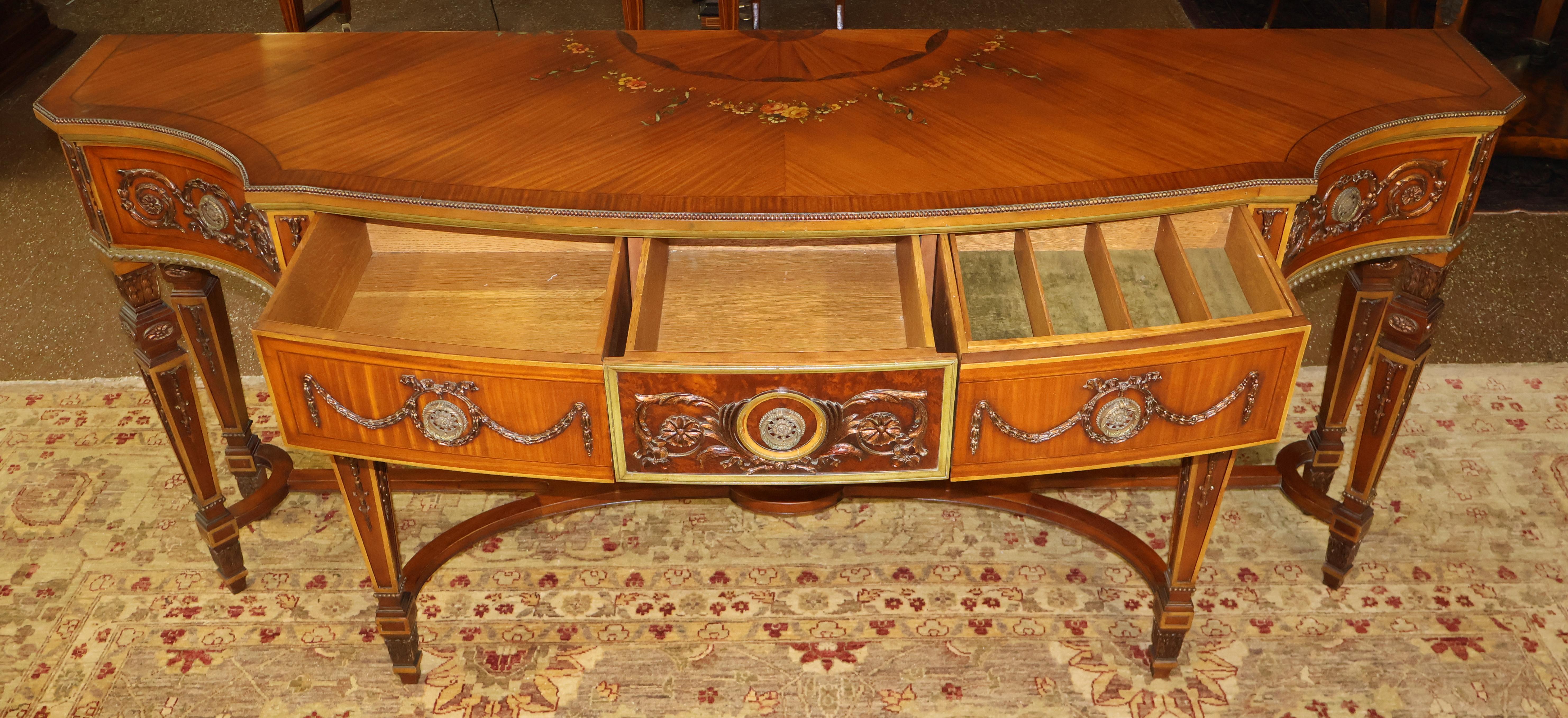 Credenza buffet server in stile Adams, decorata a vernice, con radica e legno satinato in vendita 2