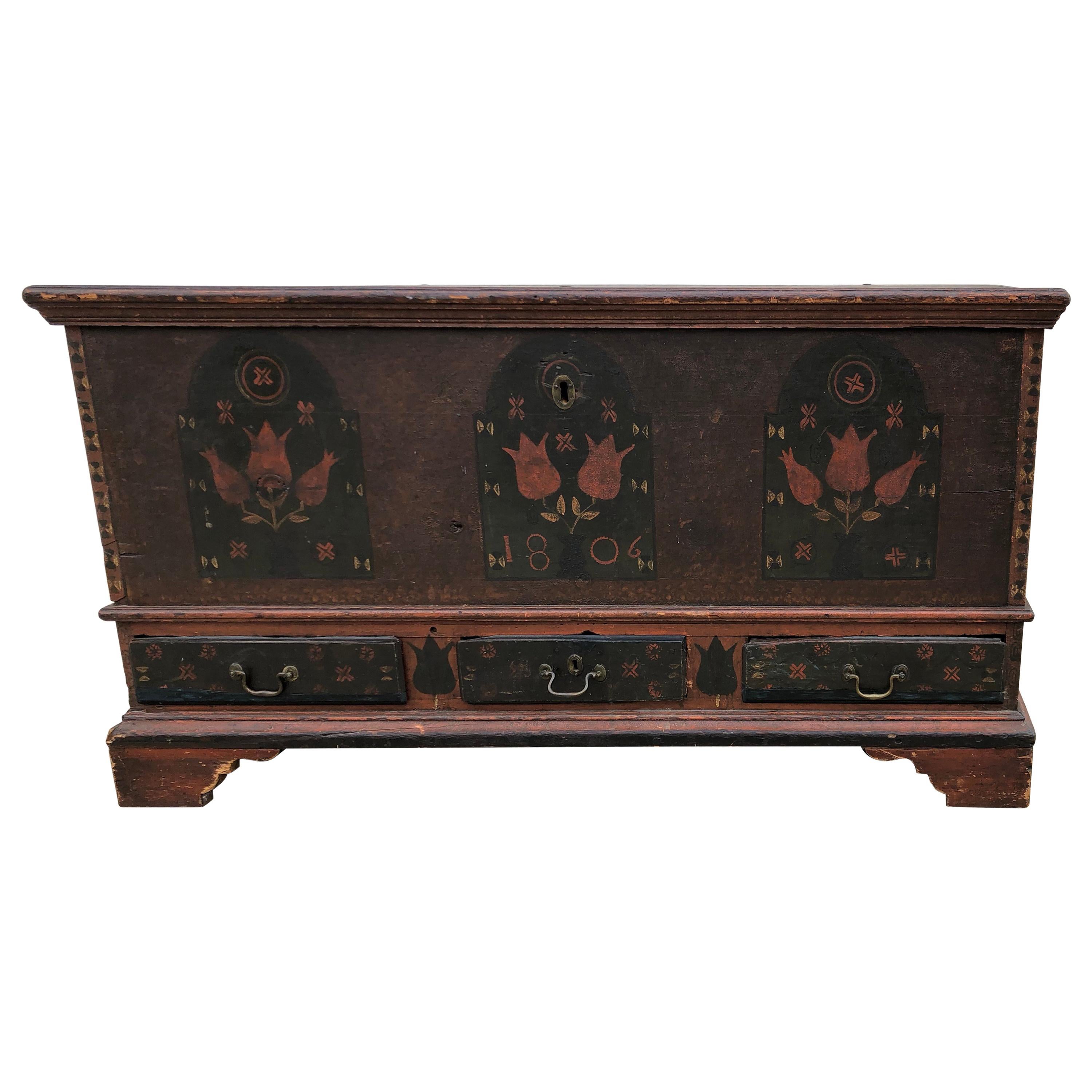 Paint Decorated Dower Chest Dauphin County Pennsylvania im Angebot