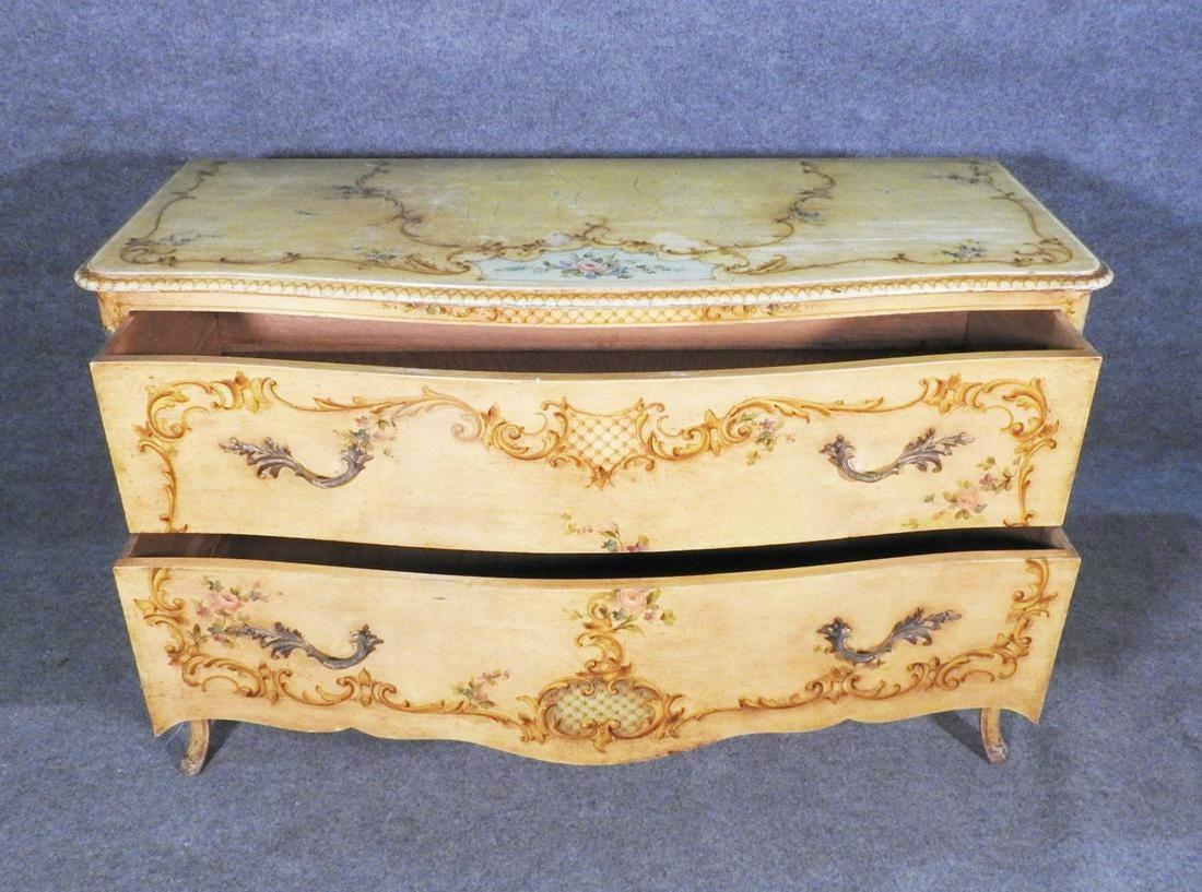 Paint Decorated French Louis XV Commode Dresser Buffet Server, circa 1920 In Good Condition In Swedesboro, NJ