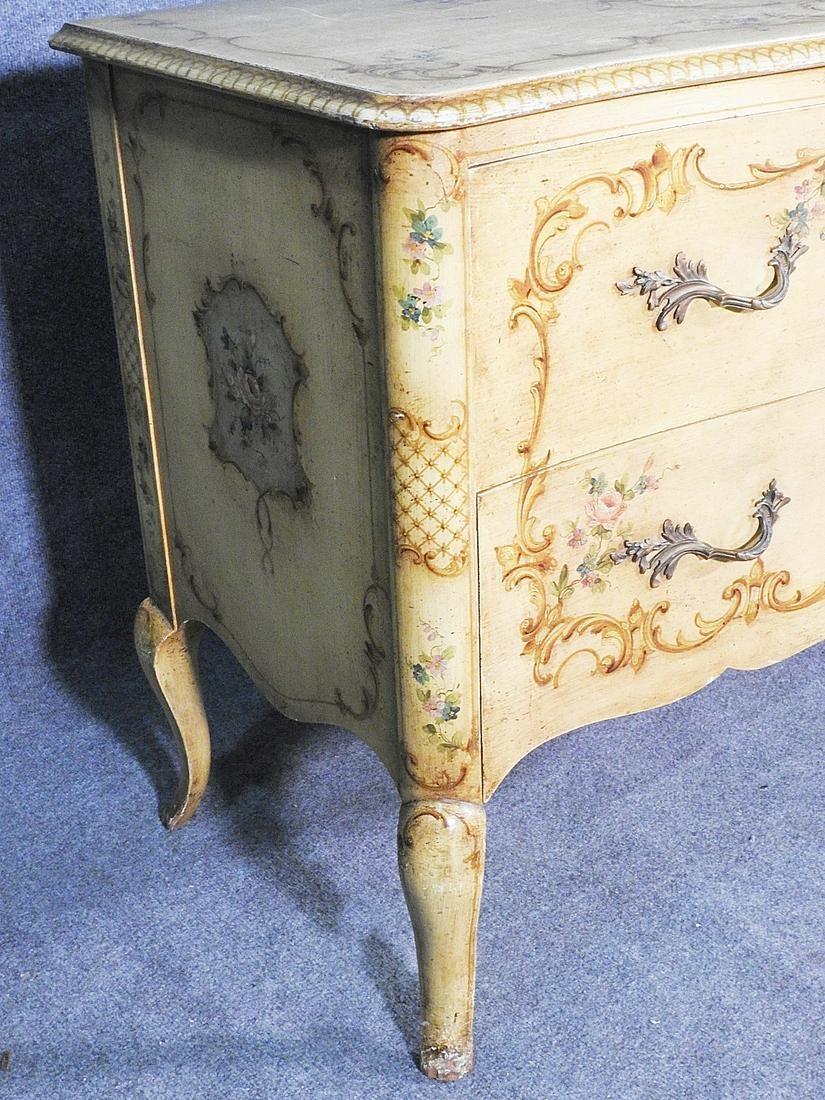 Paint Decorated French Louis XV Commode Dresser Buffet Server, circa 1920 1
