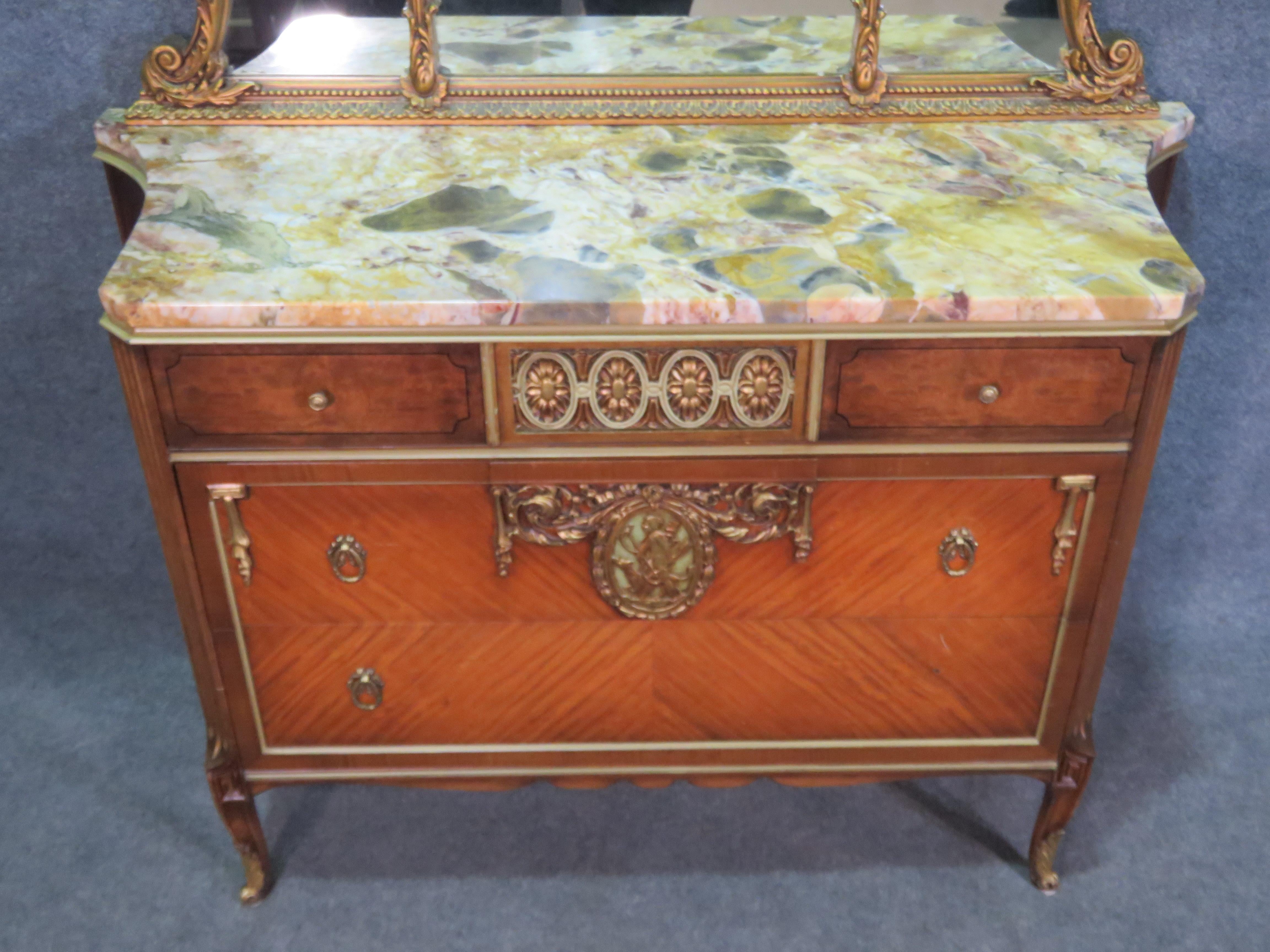 Paint Decorated Grand French Louis XV Dresser Commode, Circa 1930s In Good Condition In Swedesboro, NJ