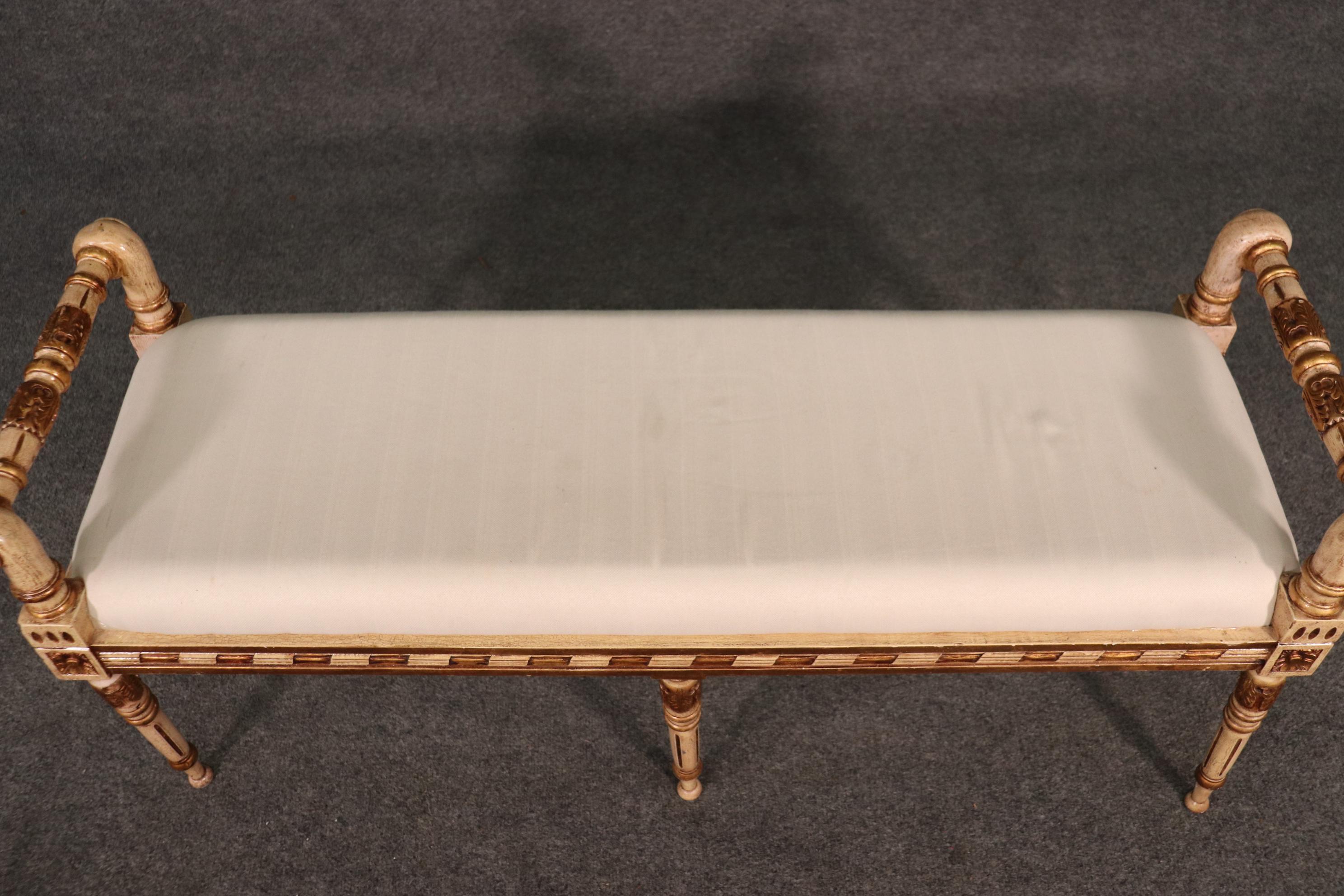 Paint Decorated Louis XVI Window Bench Circa 1950s 3